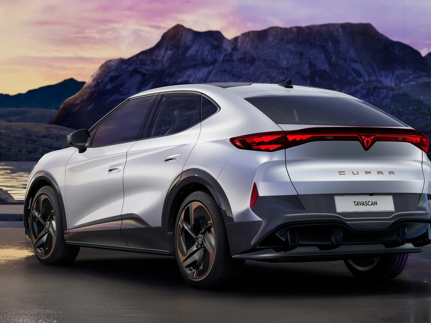 CUPRA Tavascan Adrenaline
