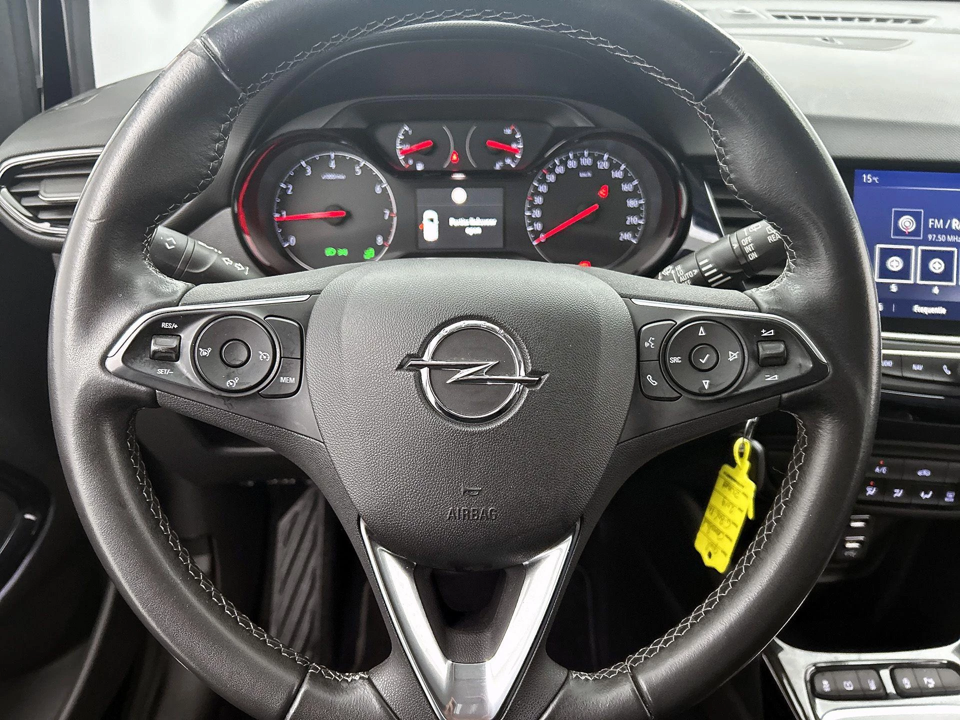 Opel-Crossland X-image-30