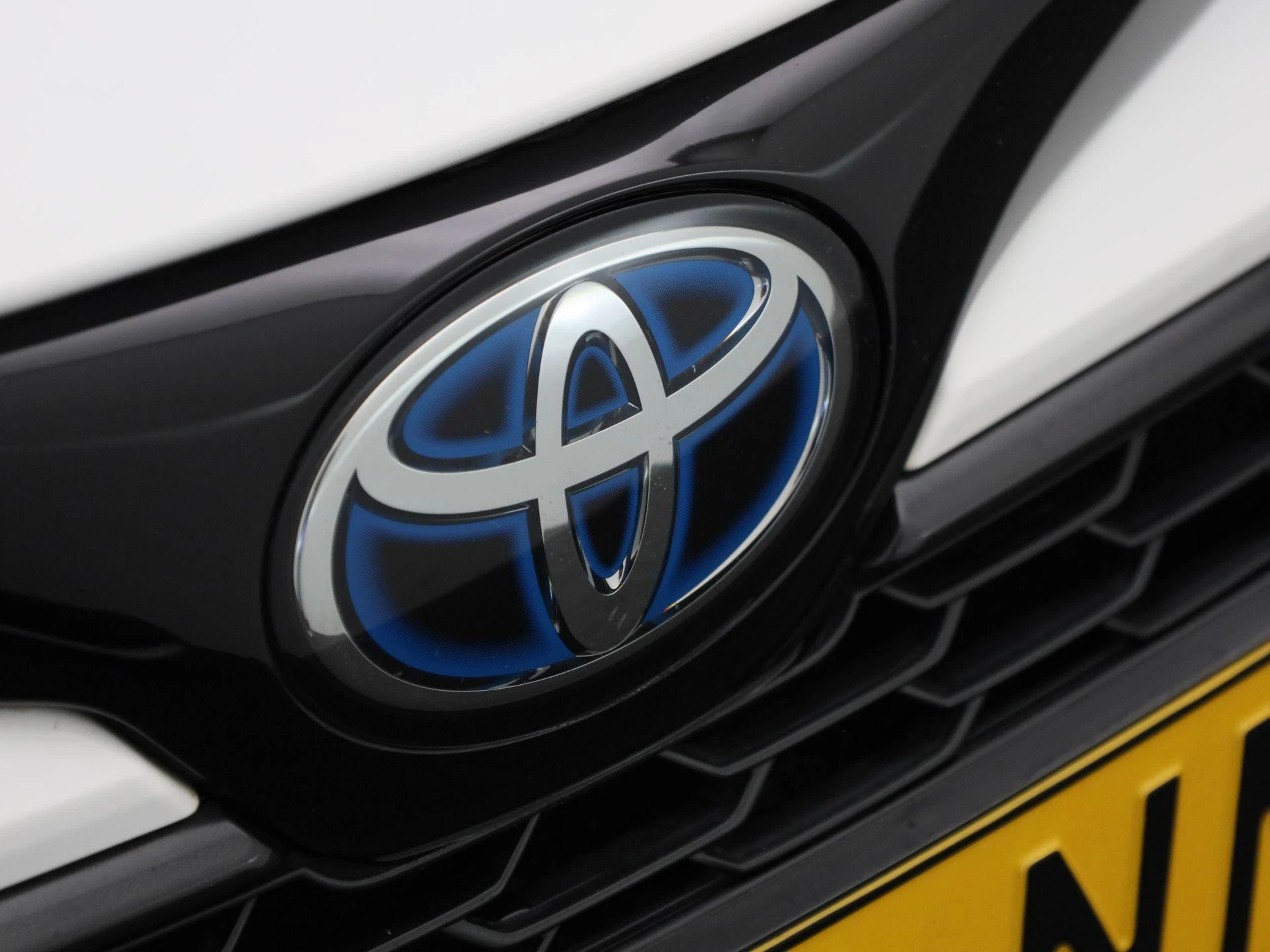 Toyota-Corolla Touring Sports-image-30