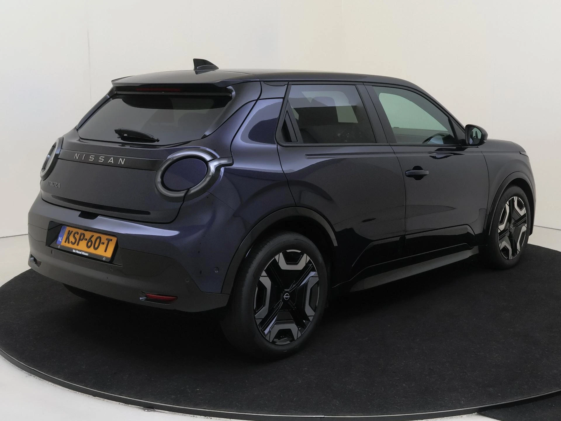 Nissan-Micra-image-3