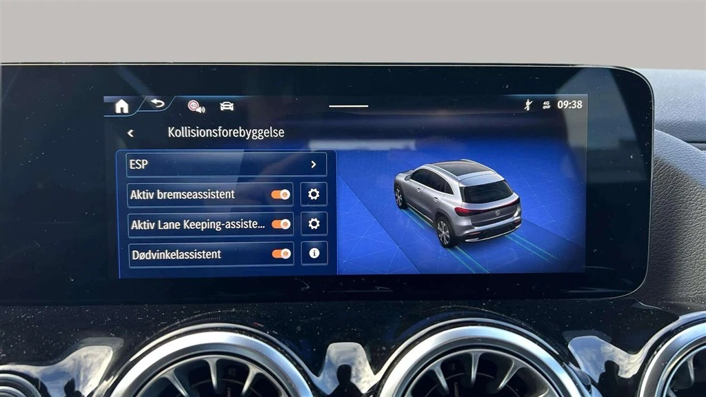 Mercedes-Benz-EQA-image-16