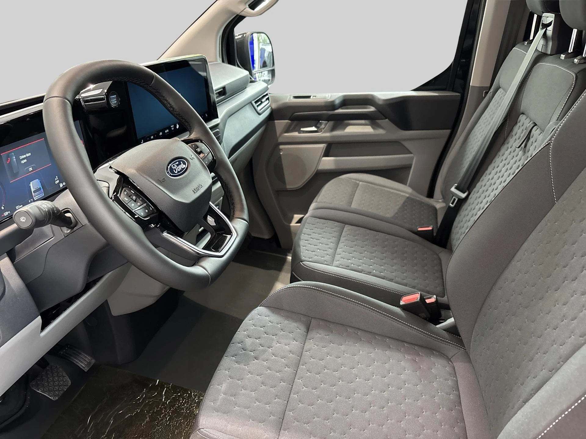 Ford-Transit Custom-image-7