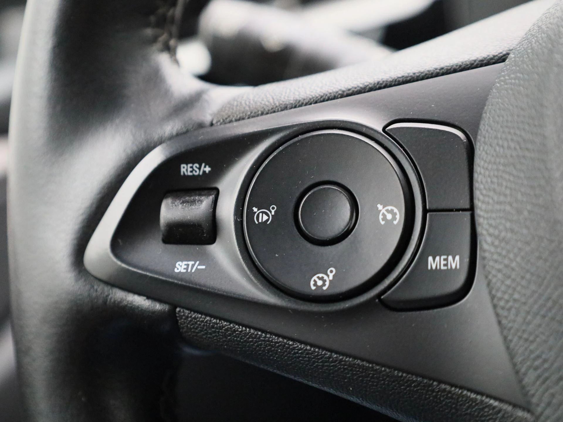 Opel-Corsa-e-image-17