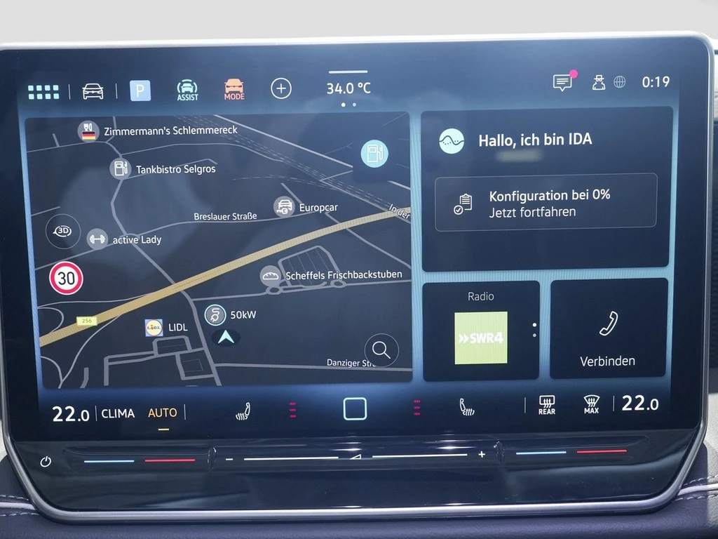 Volkswagen-Passat-image-11