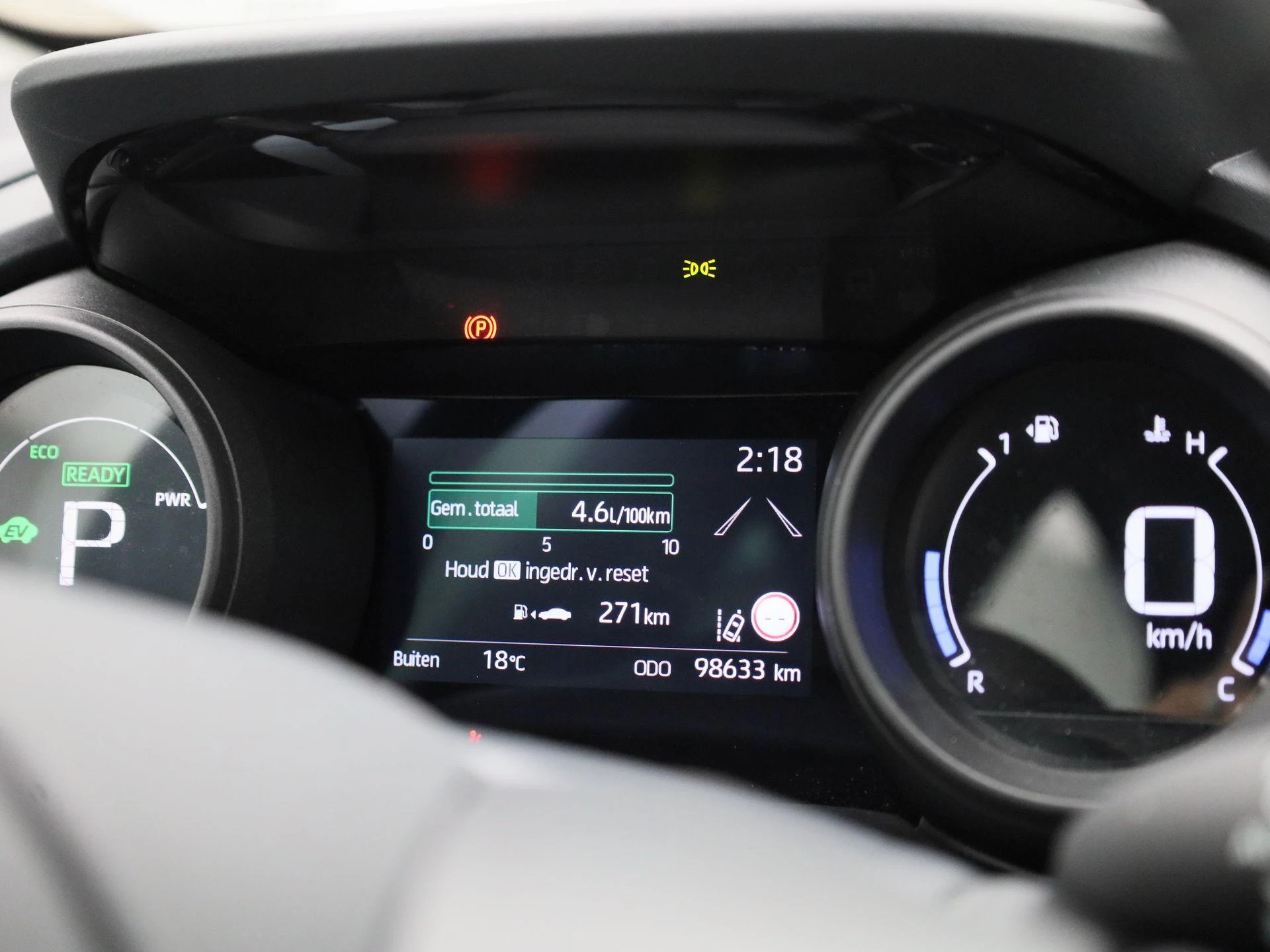Toyota Yaris 1.5 Hybrid Business Plus