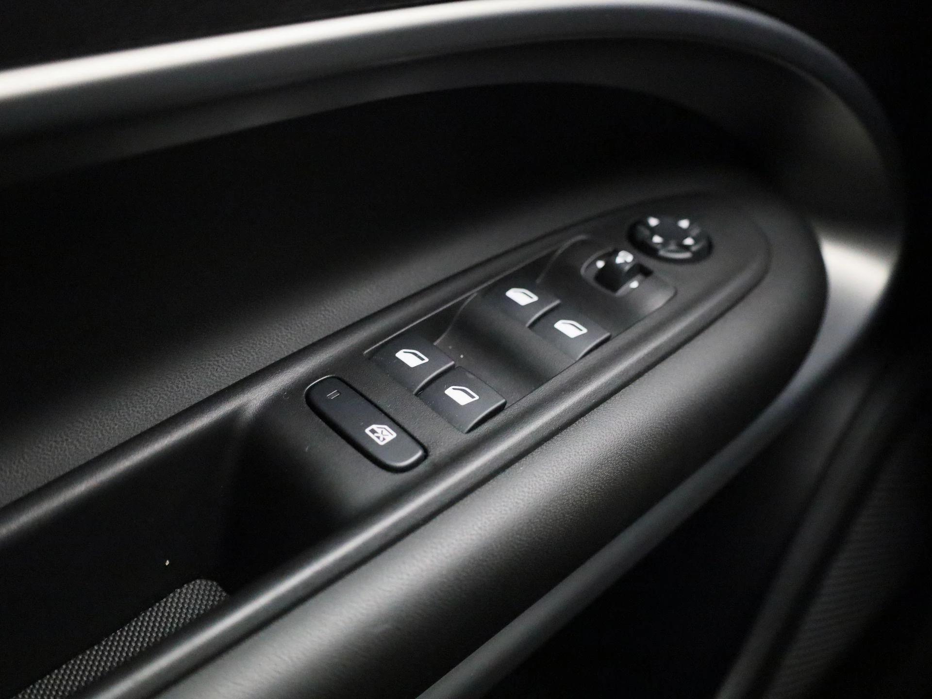 Jeep-Avenger-image-21