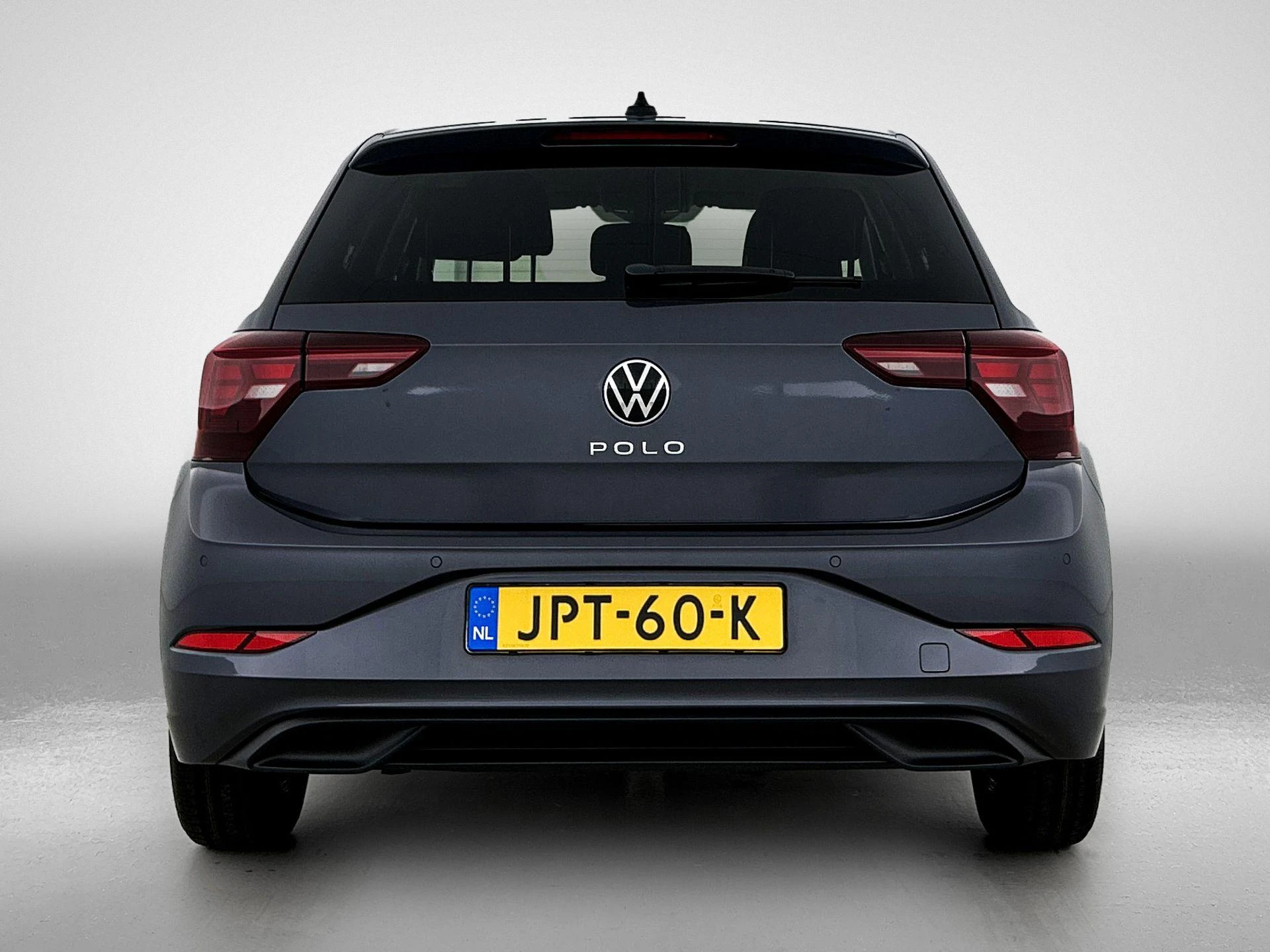 Volkswagen-Polo-image-2