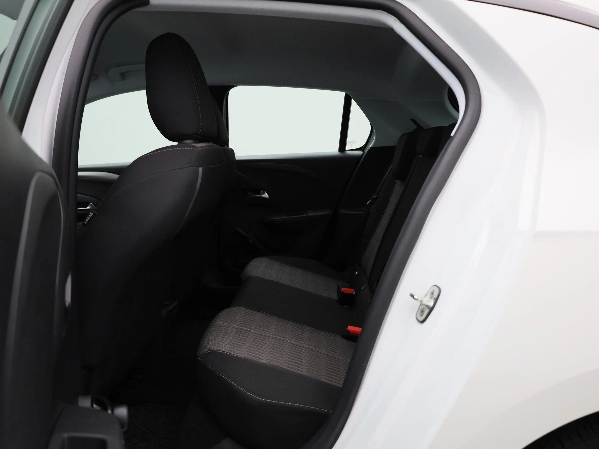 Opel-Corsa-e-image-11