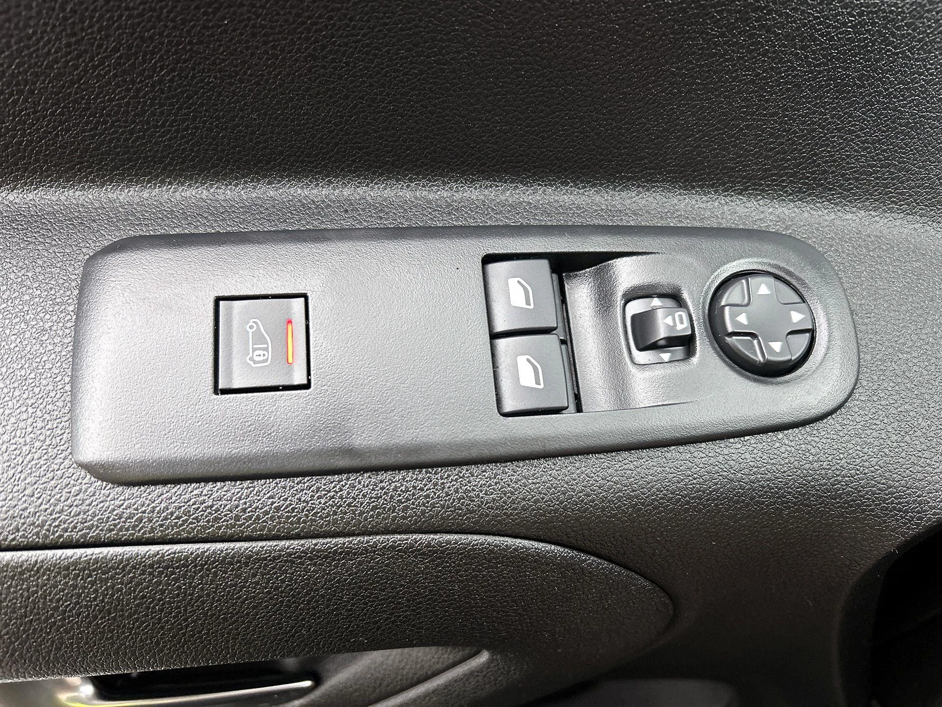 Opel-Combo-e-image-15