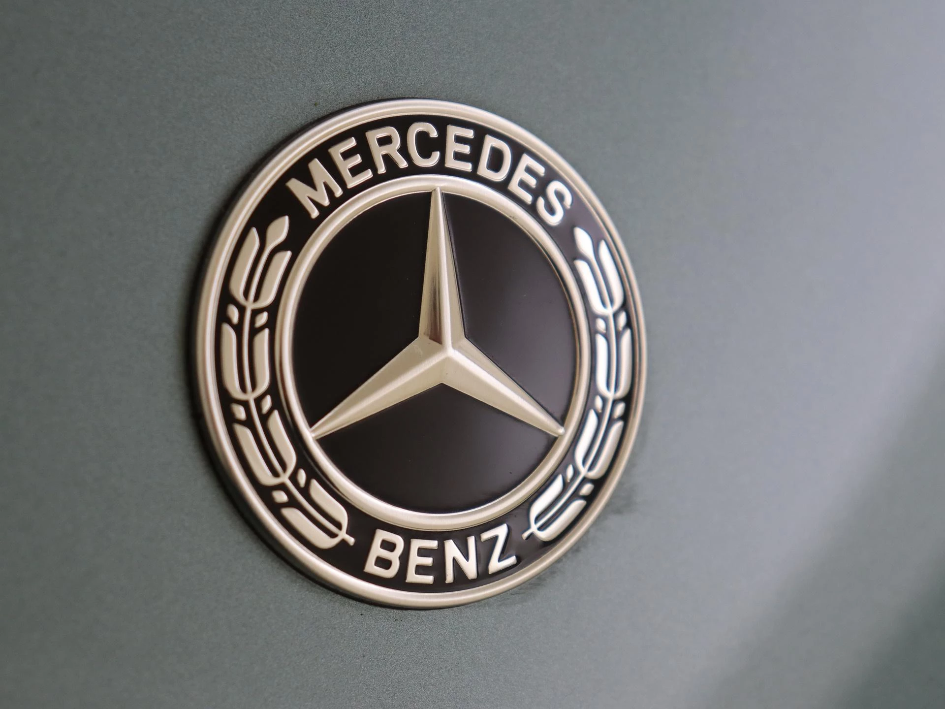 Mercedes-Benz-E-Klasse-image-28