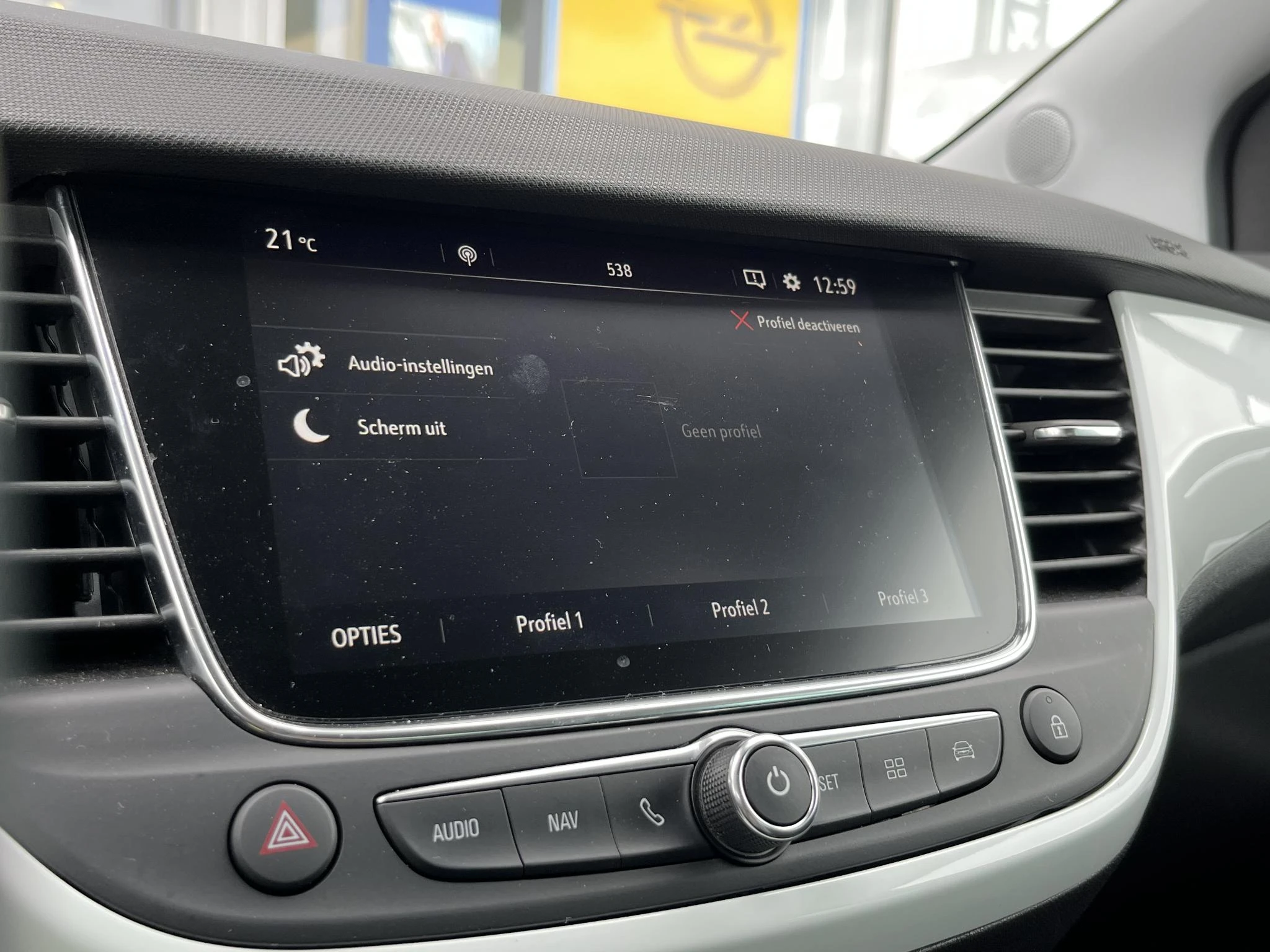 Opel-Crossland X-image-33