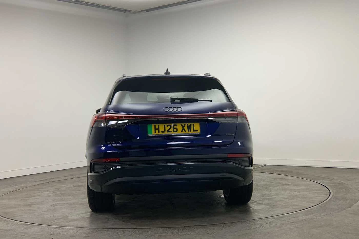 Audi-Q4 e-tron-image-10