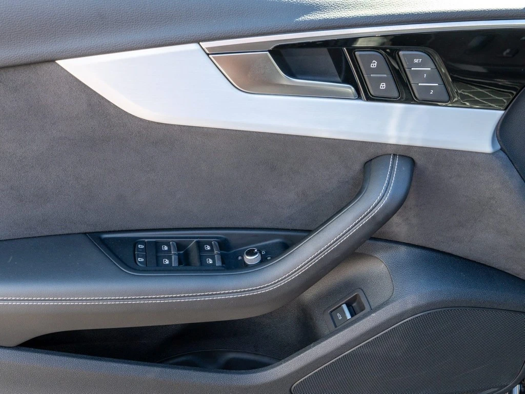 Audi-S4-image-25