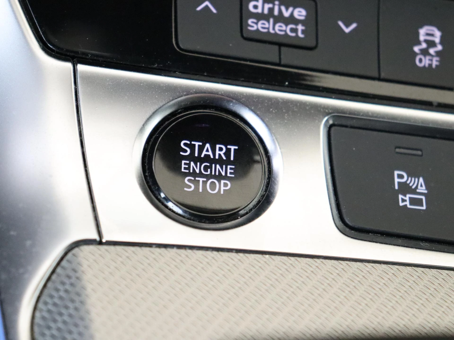 Audi-A6-image-21