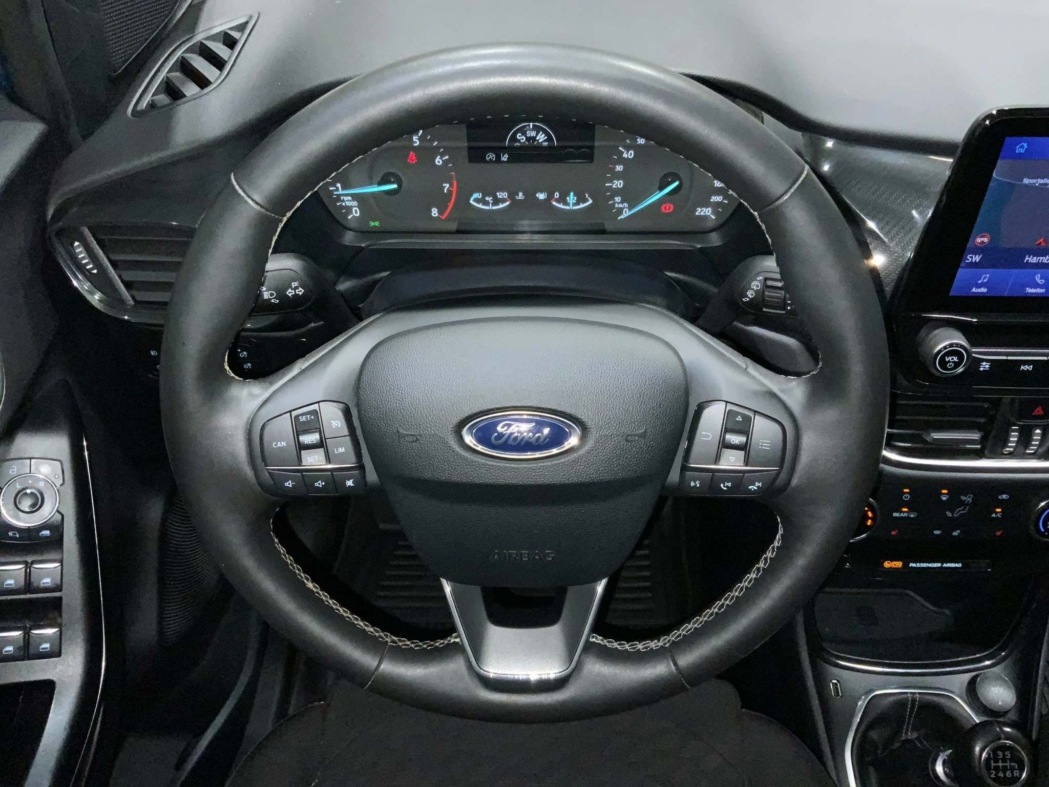 Ford-Puma-image-12