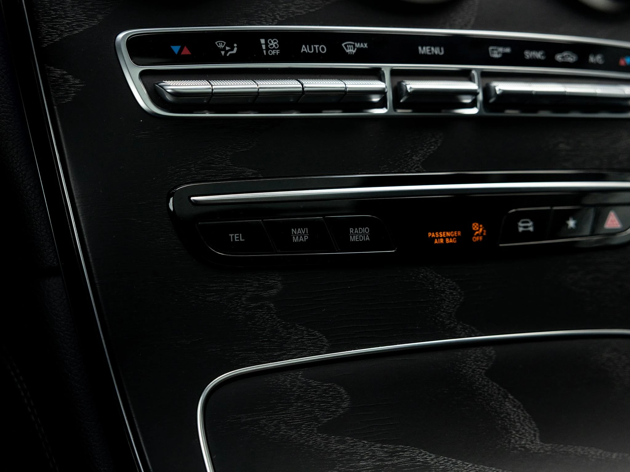Mercedes-Benz-GLC-image-44