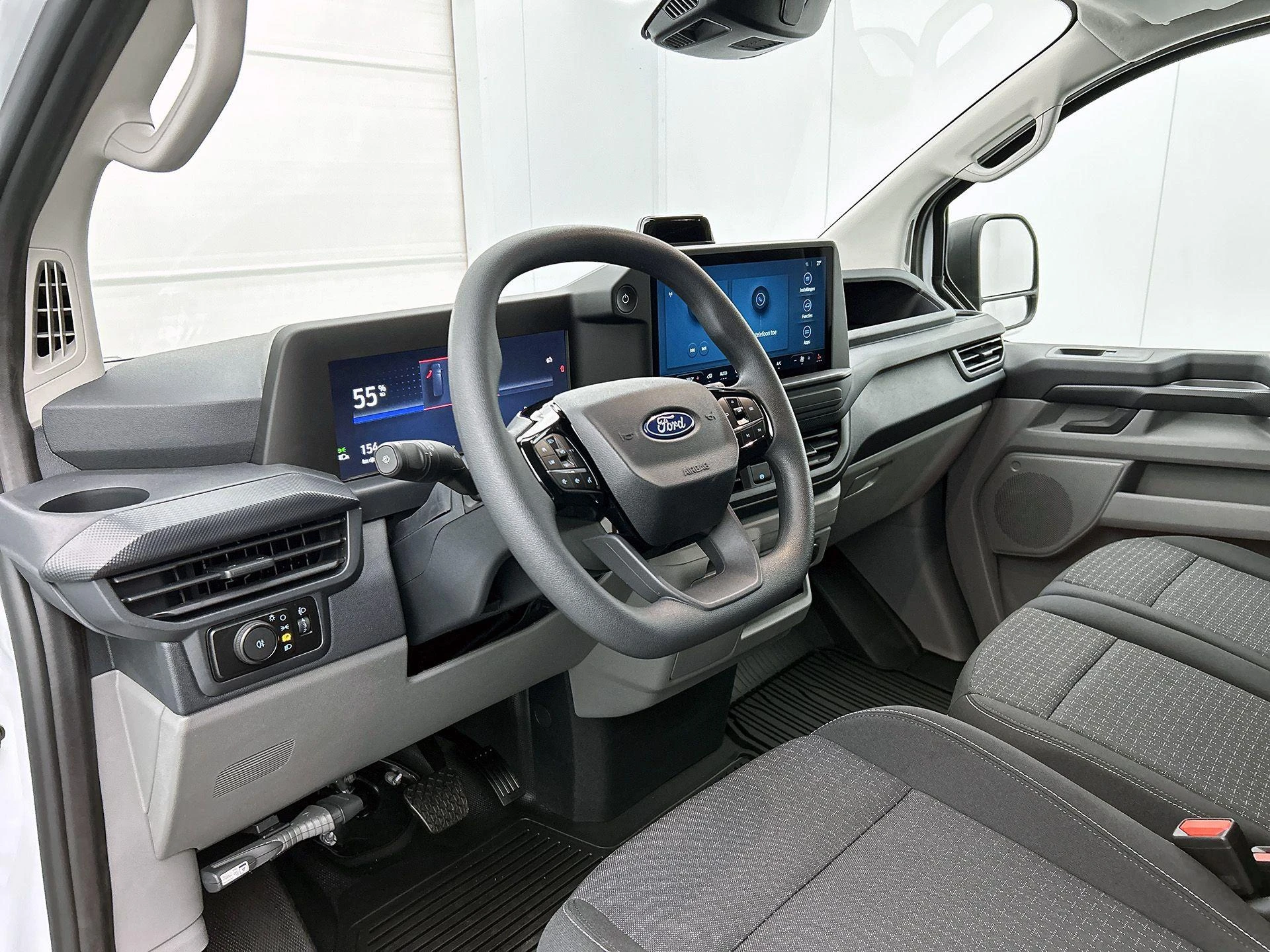 Ford Transit Custom 340 L2H1 Trend 65 kWh
