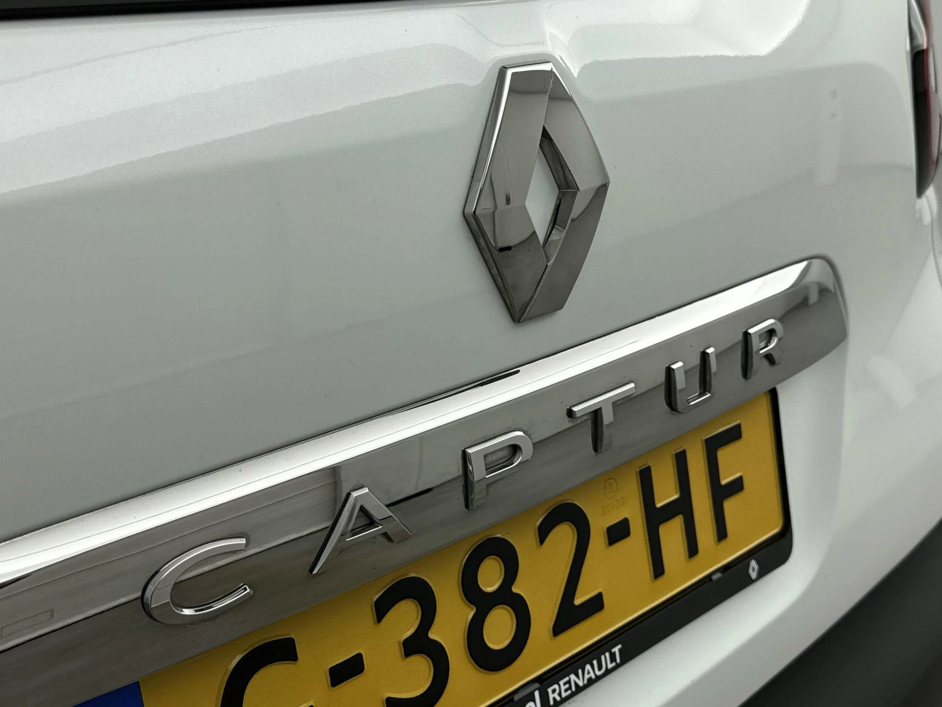 Renault-Captur-image-14