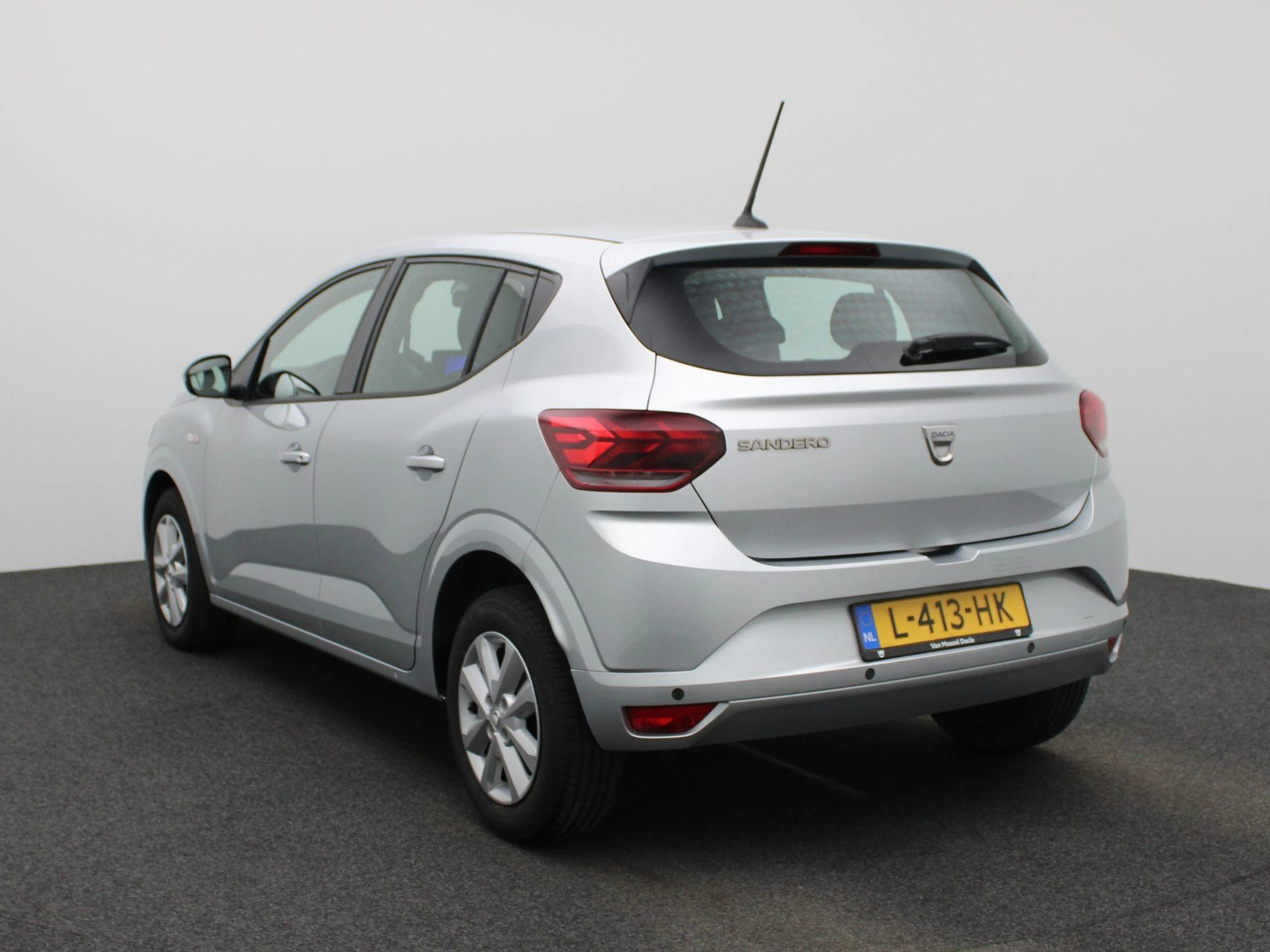 Dacia-Sandero-image-1