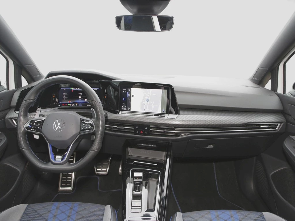 Volkswagen-Golf-image-12