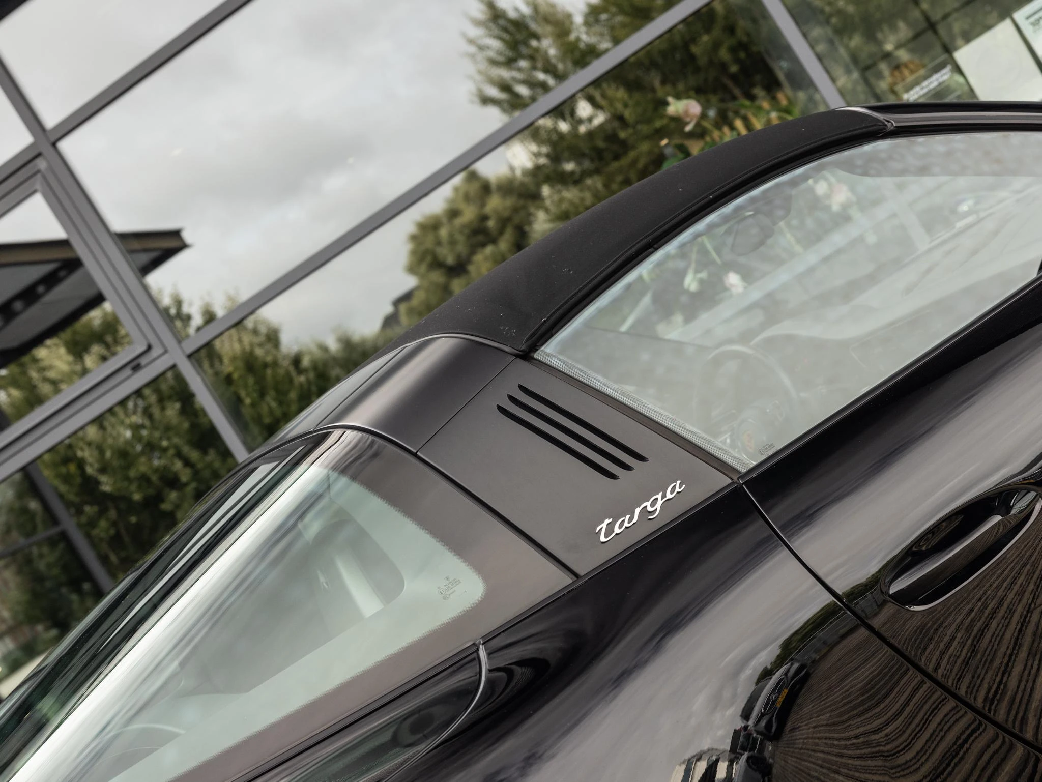 Porsche-911-image-39