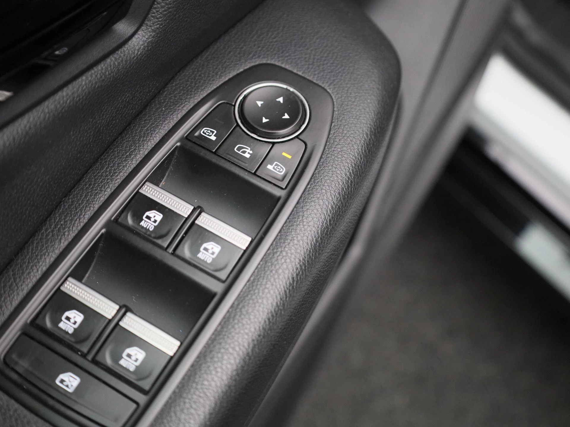 Renault-Megane E-Tech-image-29