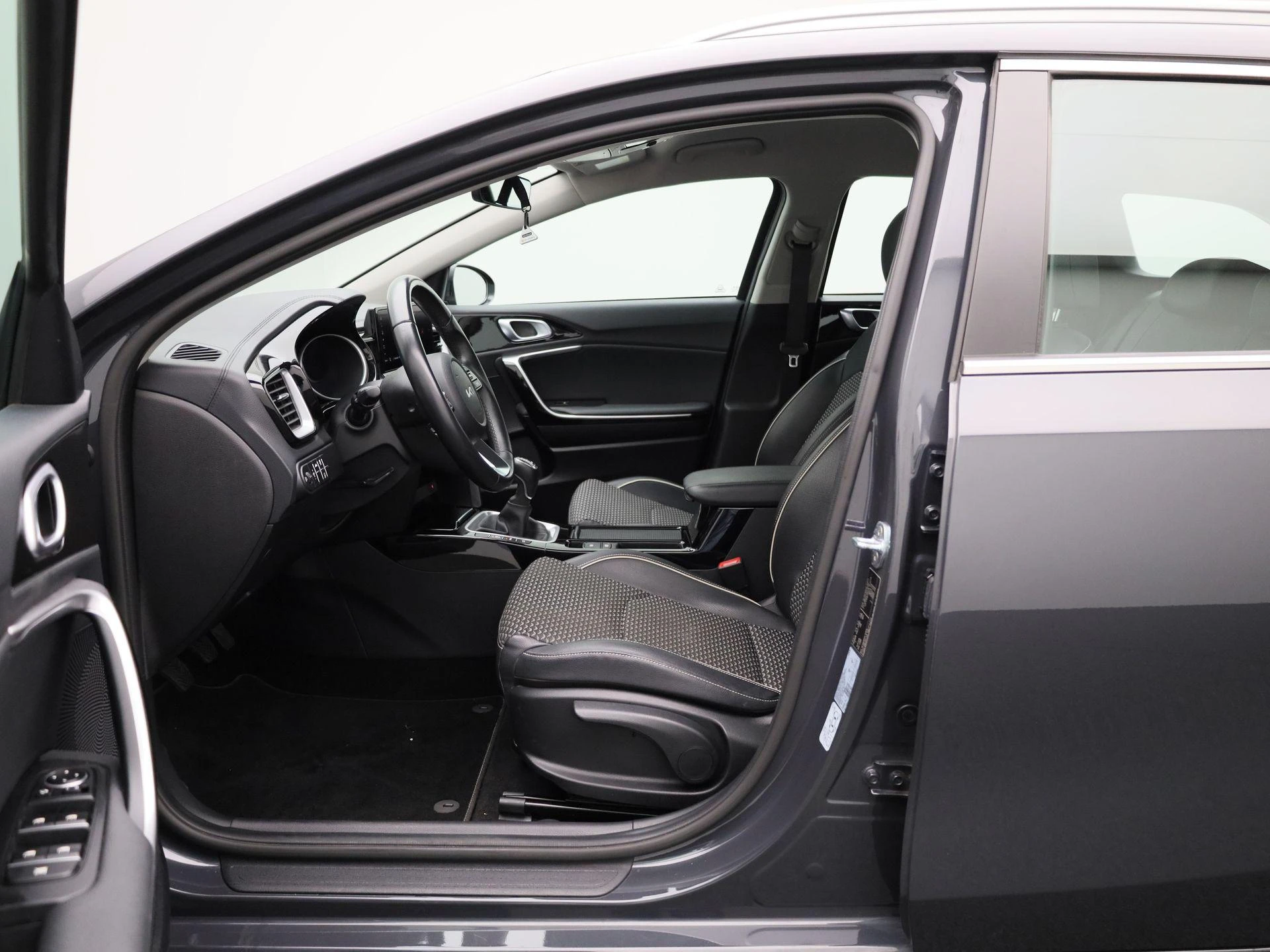 Kia-cee'd-image-8
