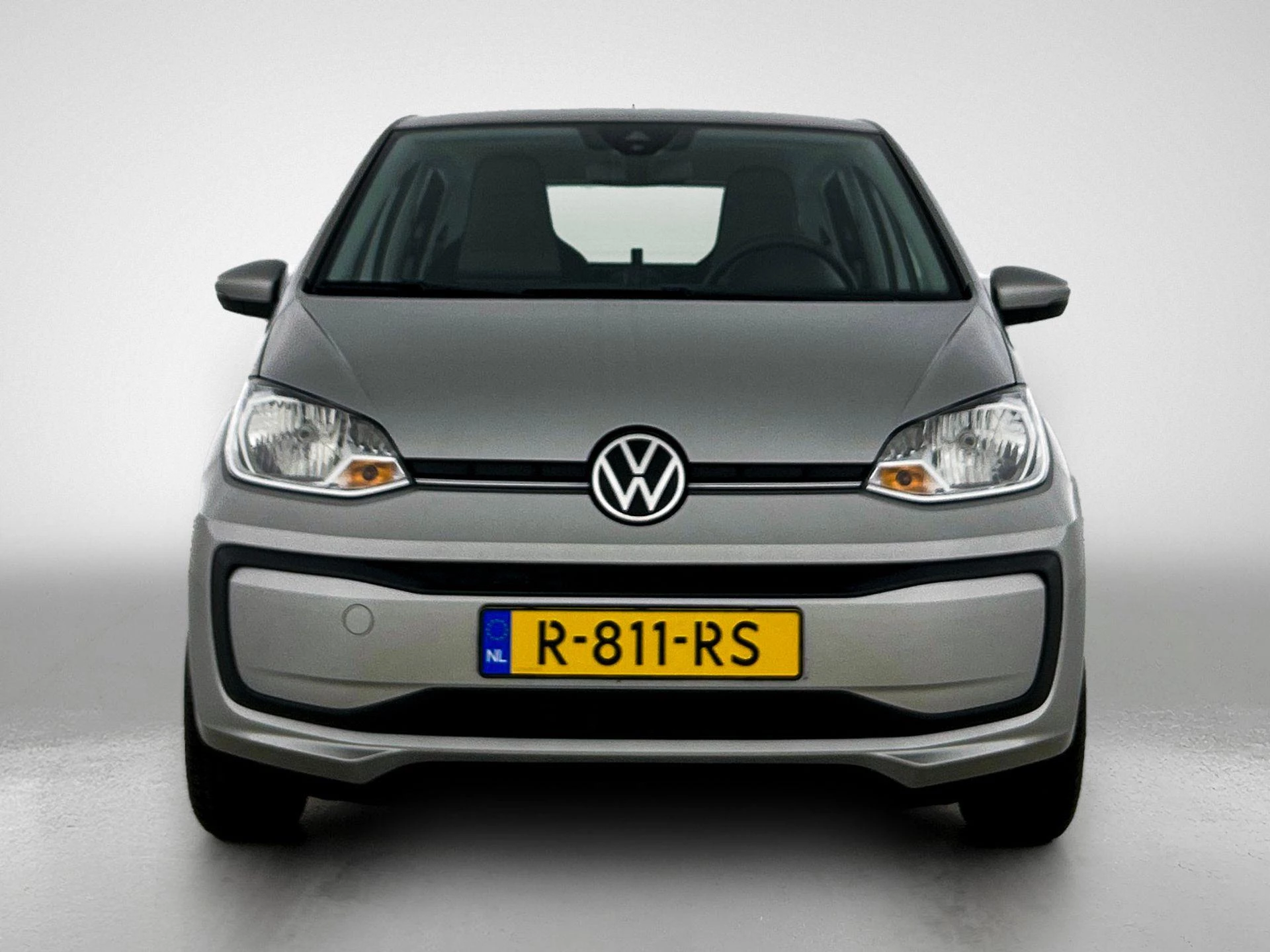 Volkswagen-up!-image-4