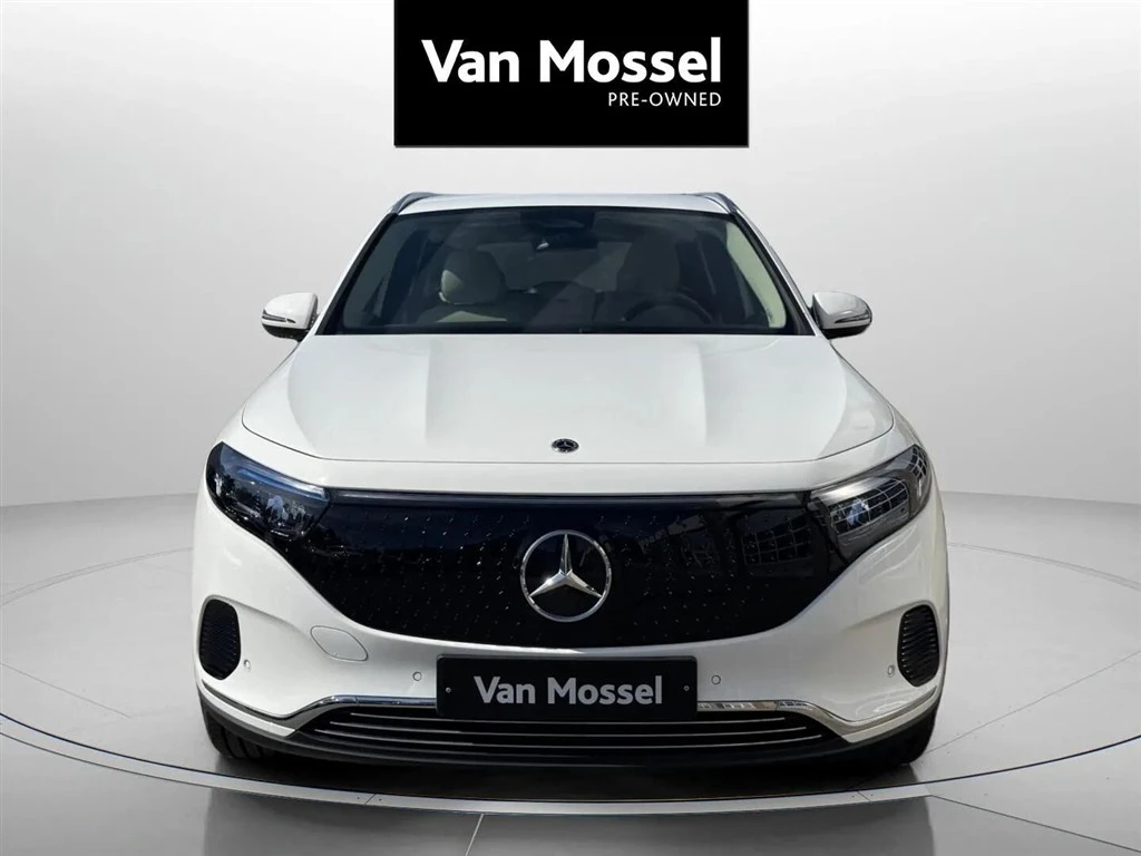 Mercedes-Benz-EQA-image-1