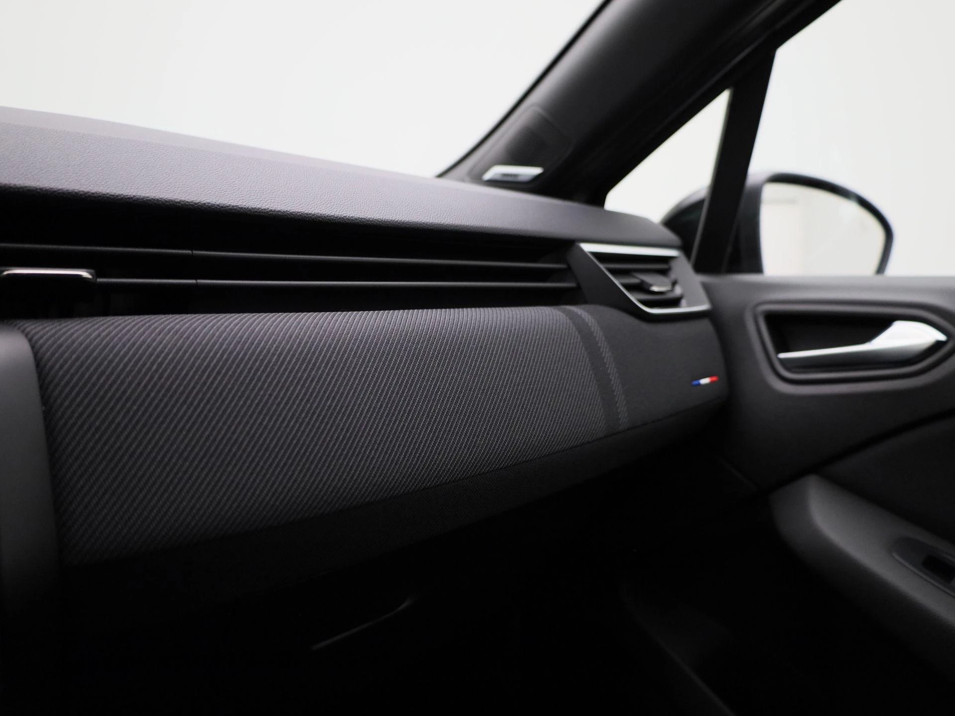 Renault-Clio-image-26