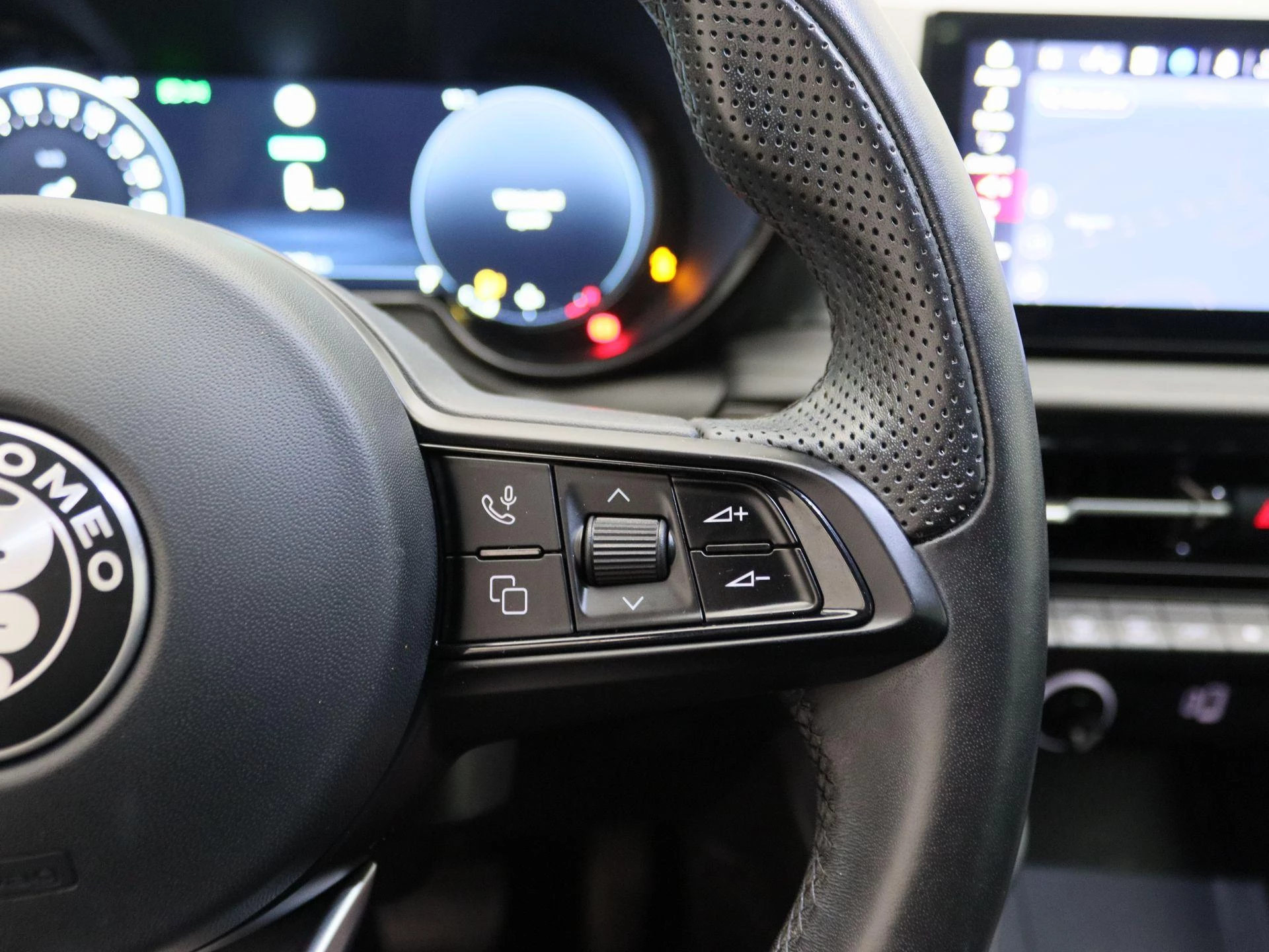 Alfa Romeo Tonale 1.5T Hybrid Sprint