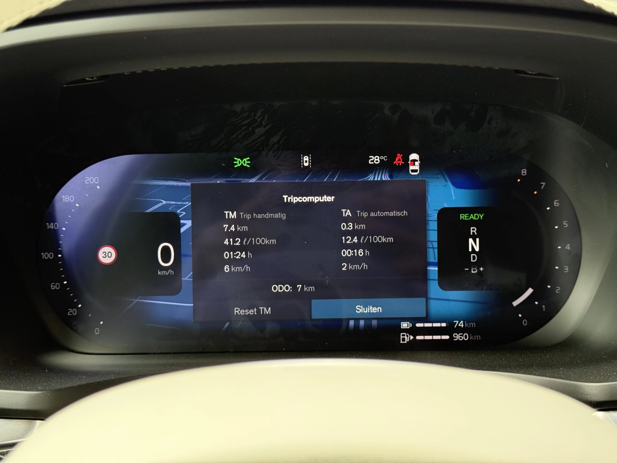 Volvo V60 T8 Plug-in hybrid AWD Plus Dark