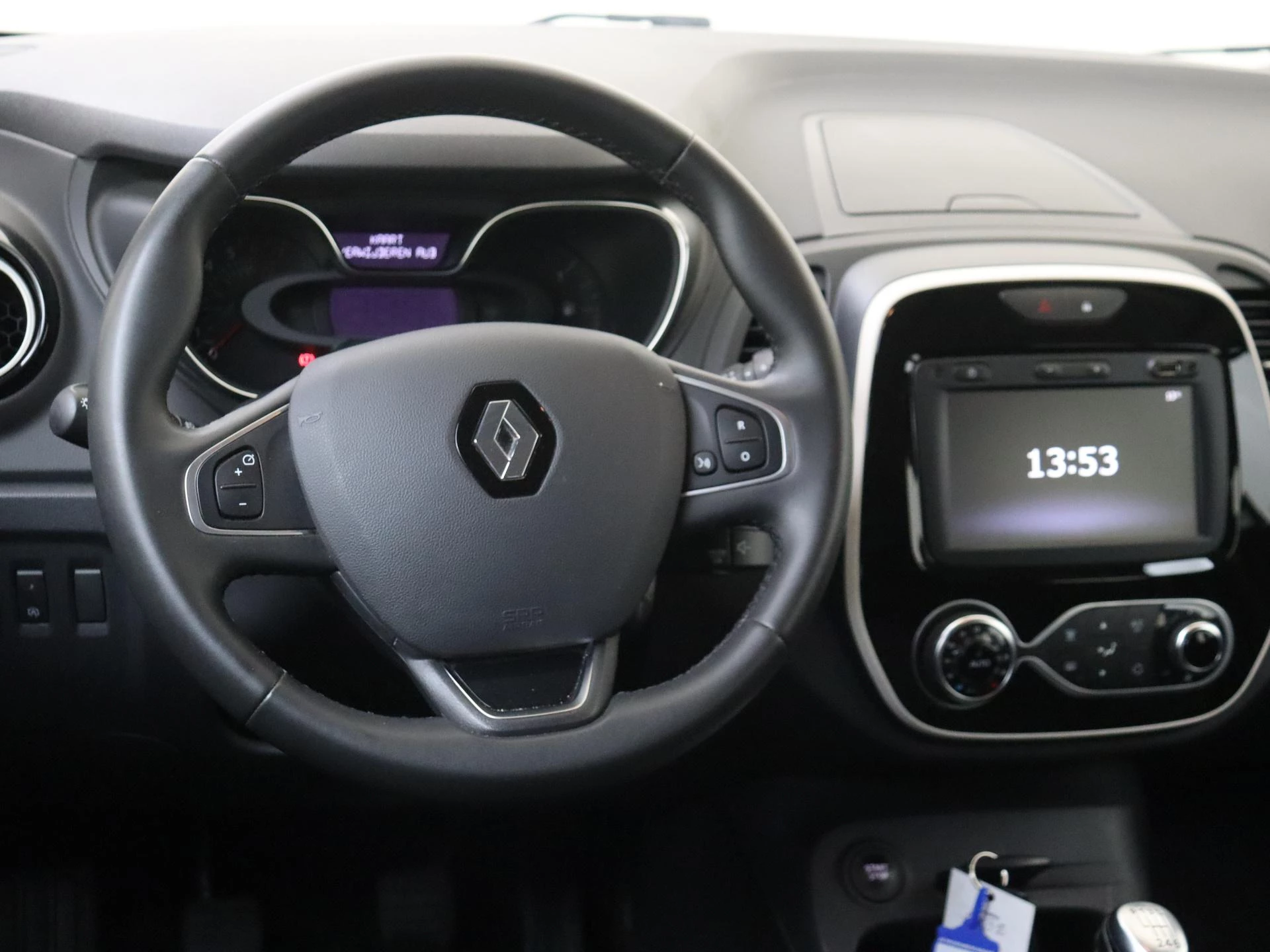 Renault-Captur-image-13