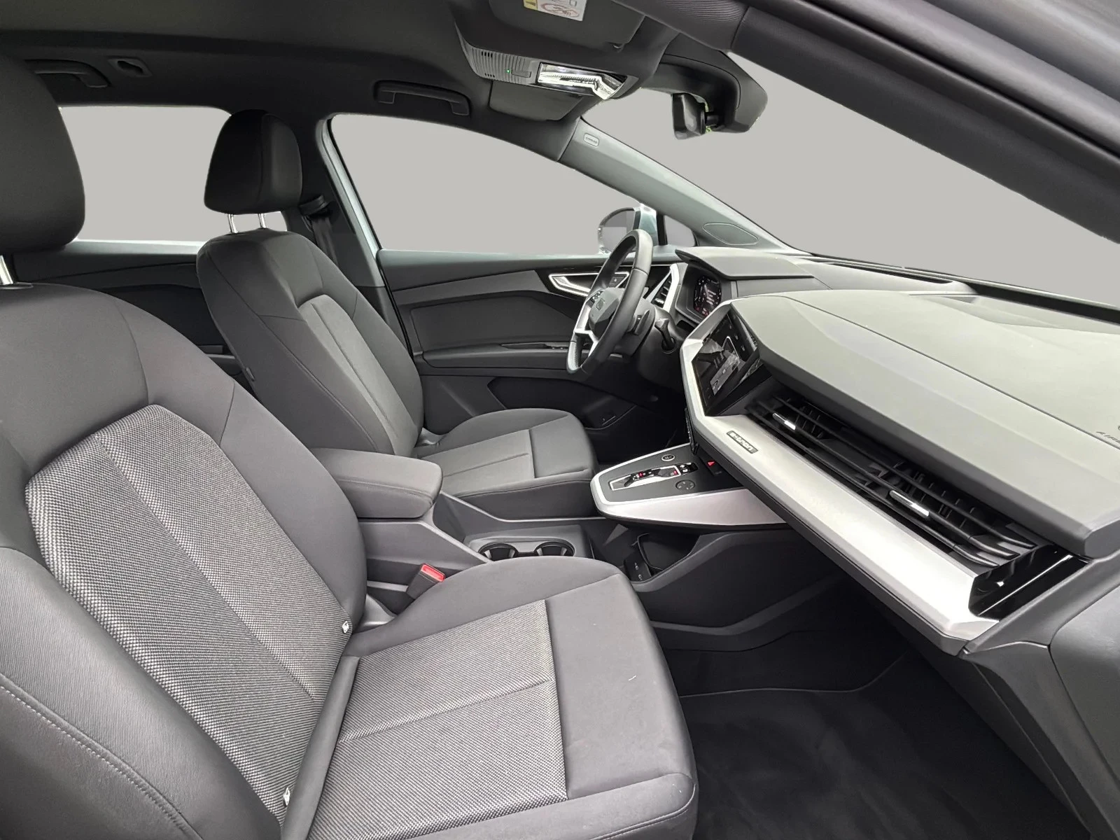 Audi-Q4 e-tron-image-9