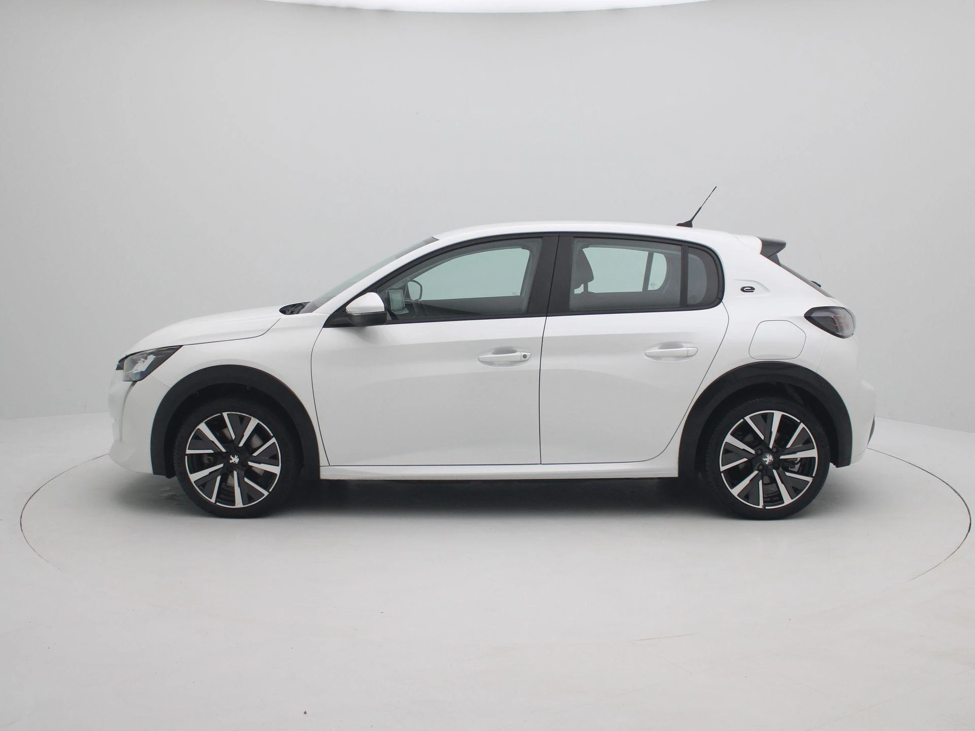 Peugeot e-208 EV Allure 50 kWh