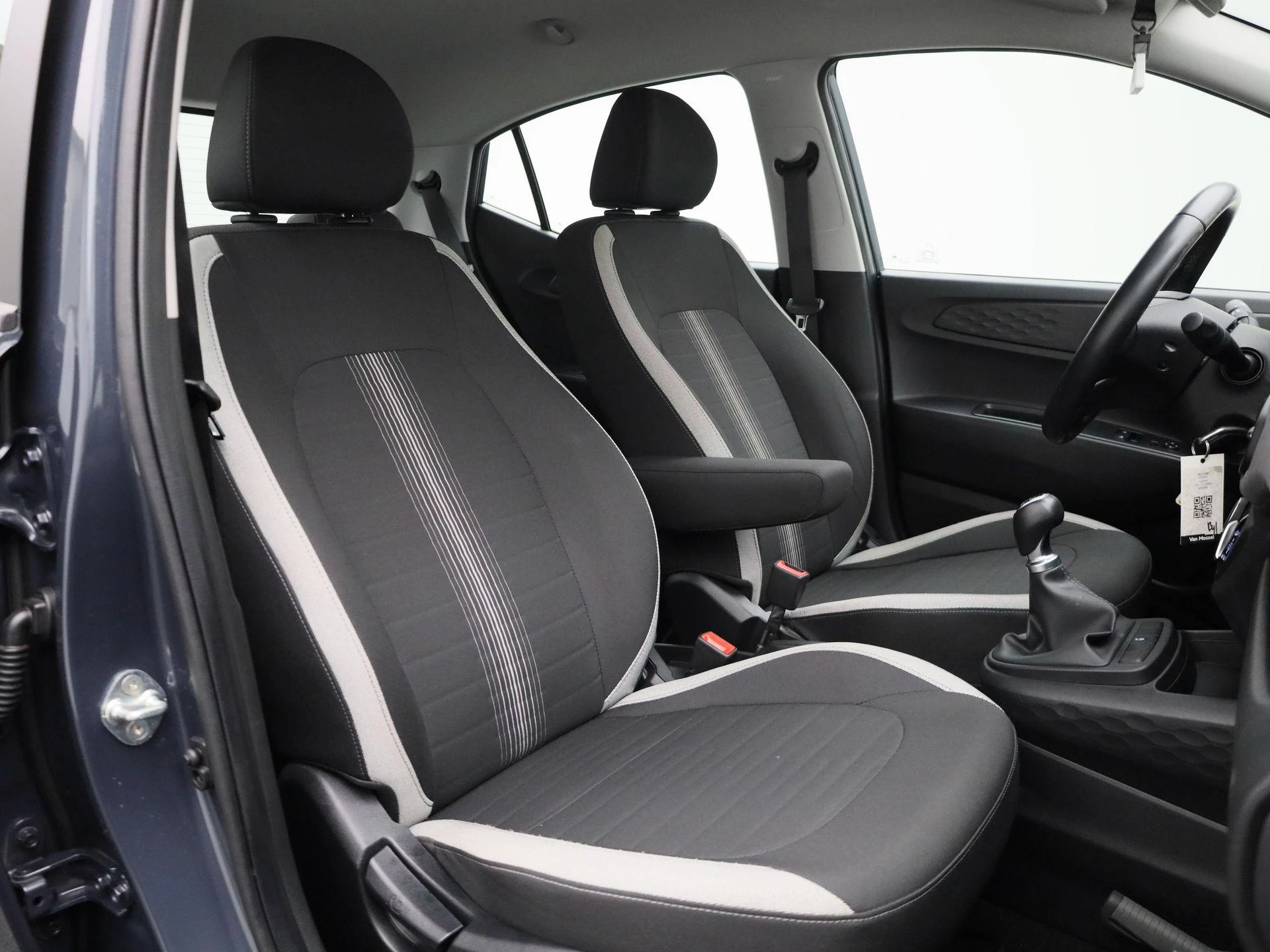 Hyundai-i10-image-30