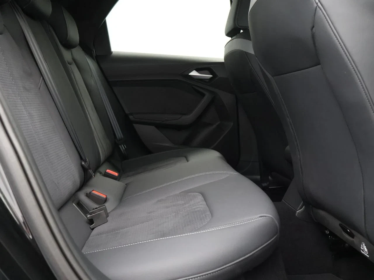 Audi A1 Sportback Audi A1 Sportback 2X-S line 30TFSI 116PK *AUTOMAAT*LEDER*VIRTUAL COCKPIT*PDC*CRUISE*NAVI*APP-CONNECT*...*