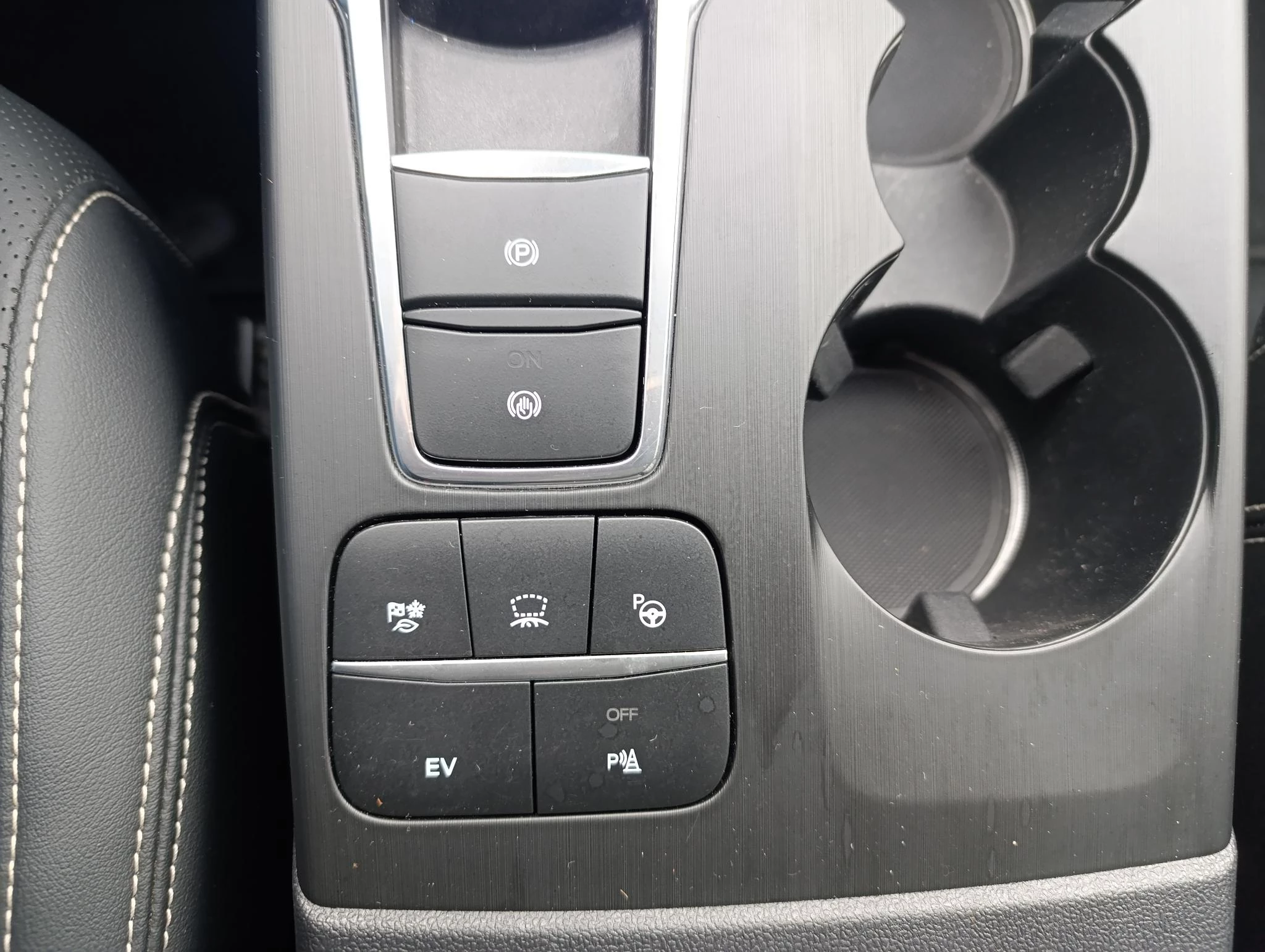 Ford-Kuga-image-28