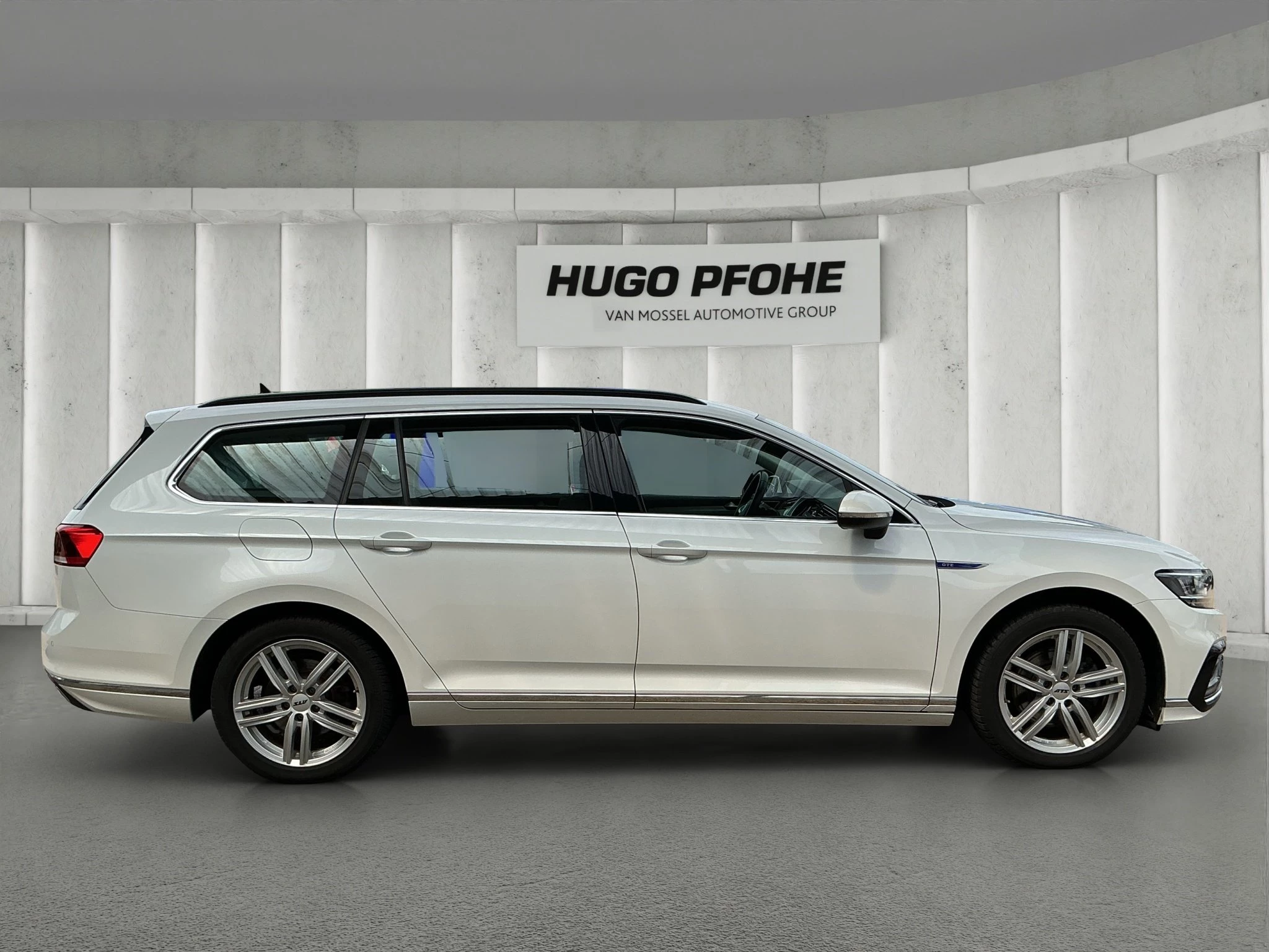 Volkswagen Passat Variant GTE BUSINESSPKT*AHK*LED*LMF