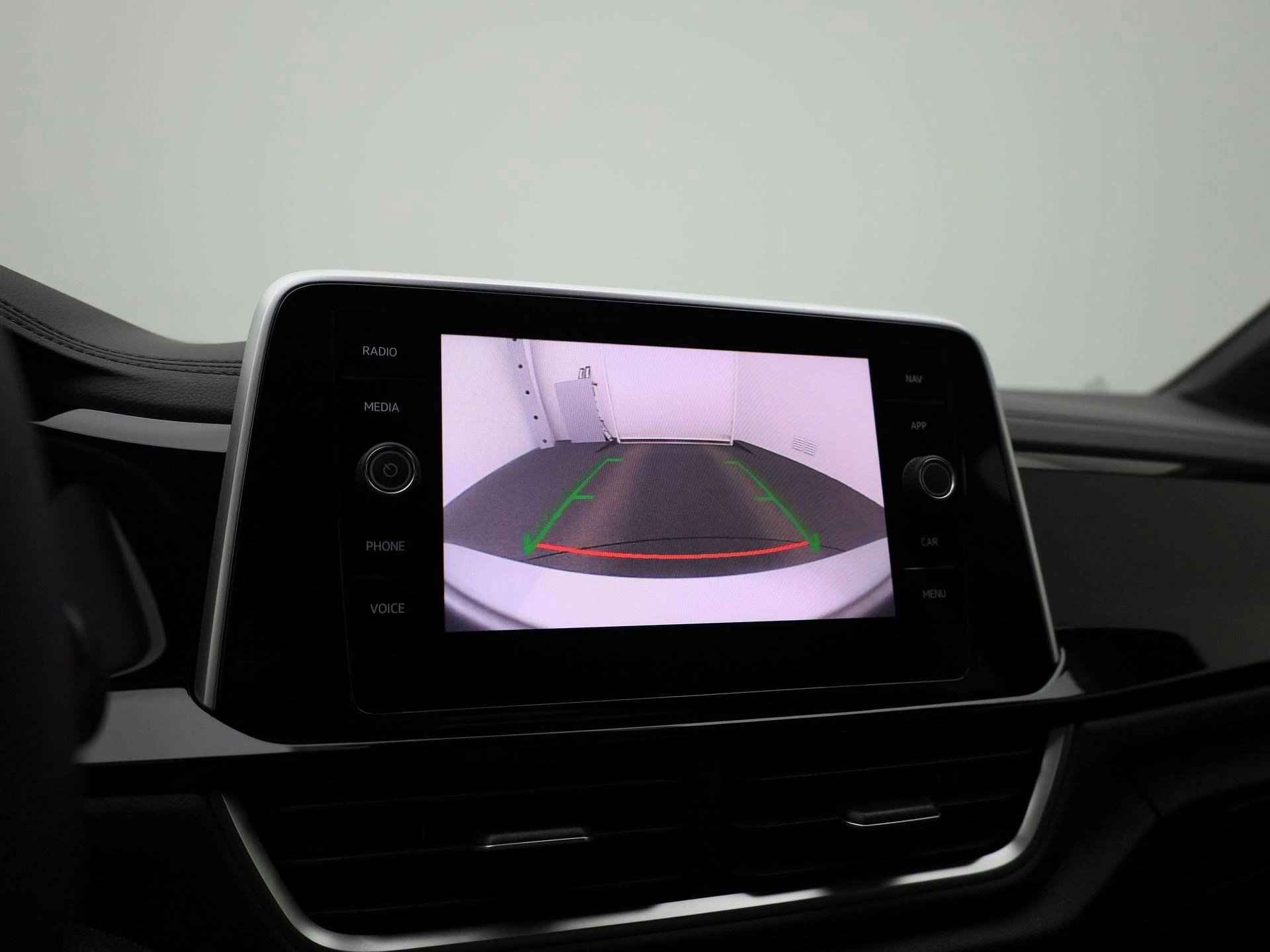 Volkswagen-T-Roc-image-15