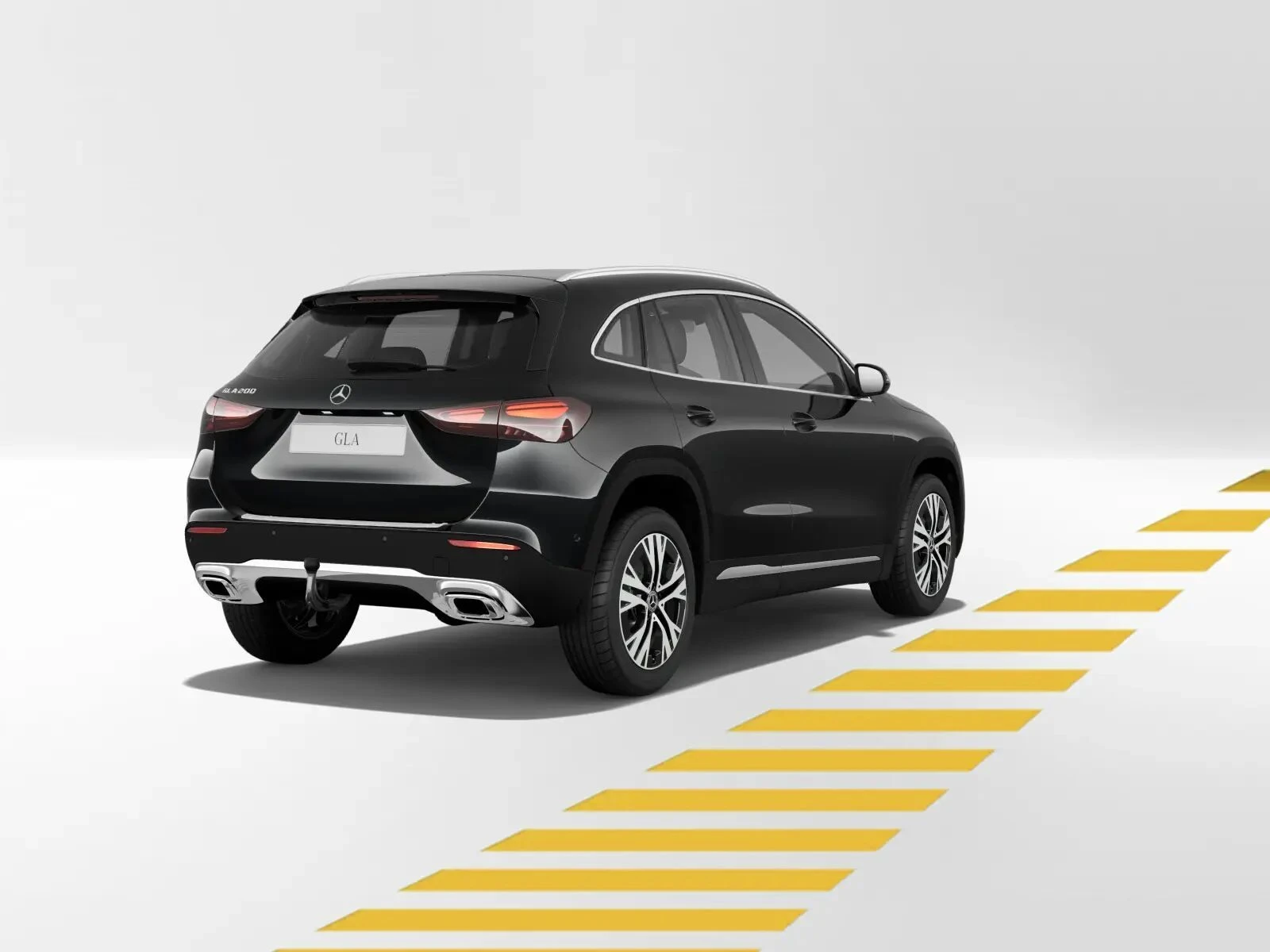 Mercedes-Benz-GLA 200-image-6