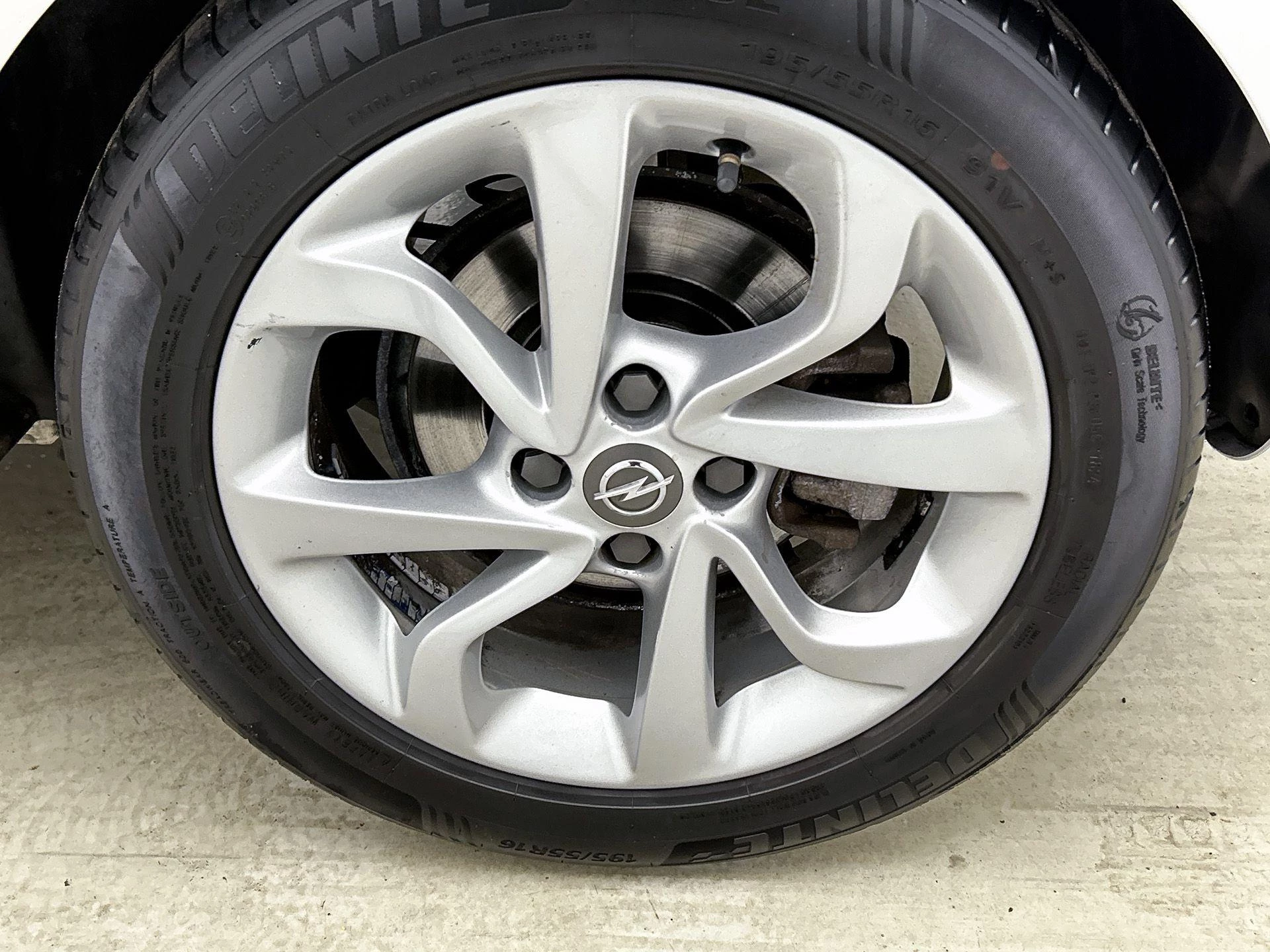 Opel-Corsa-image-33
