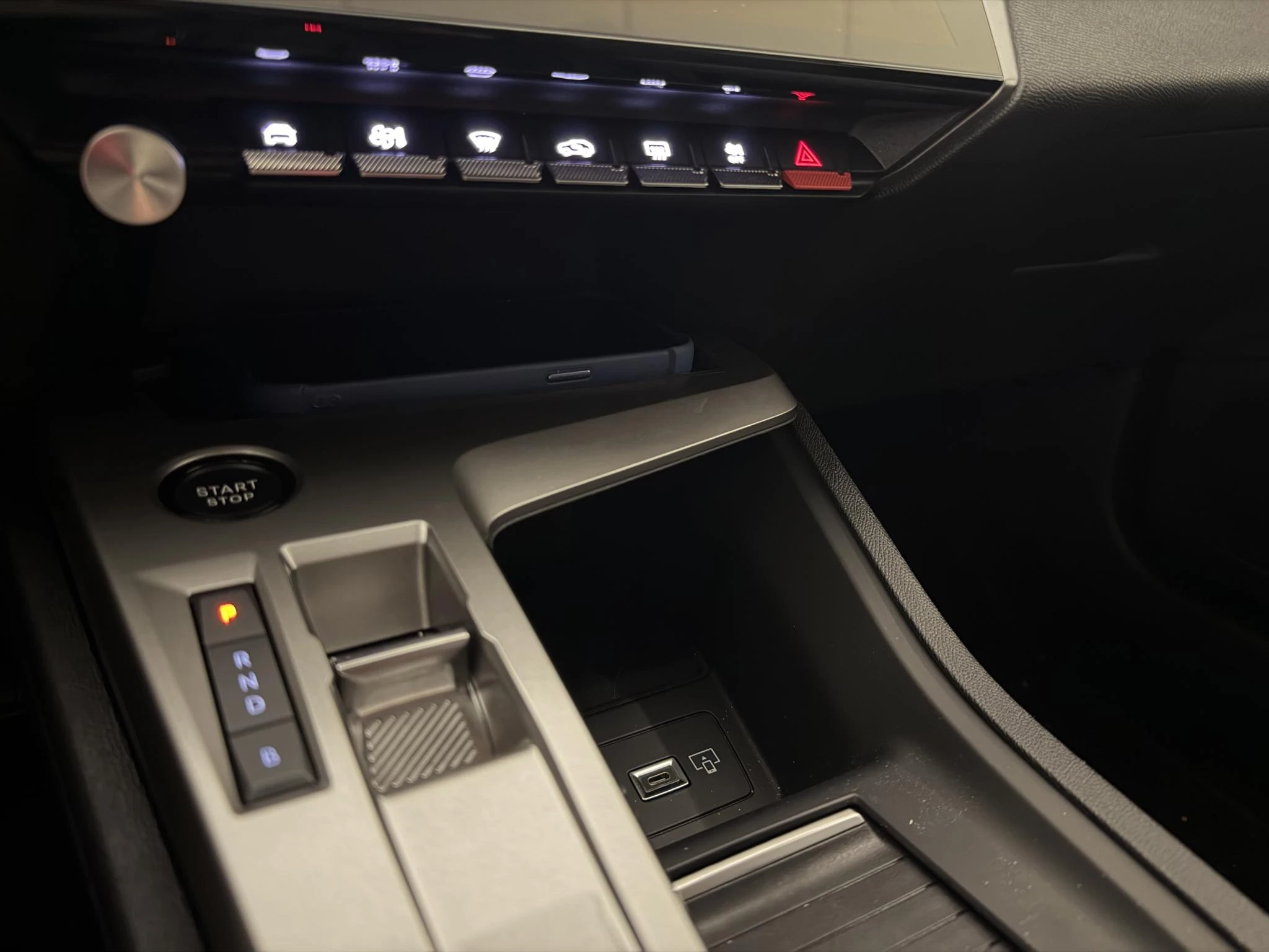 Peugeot-308-image-11