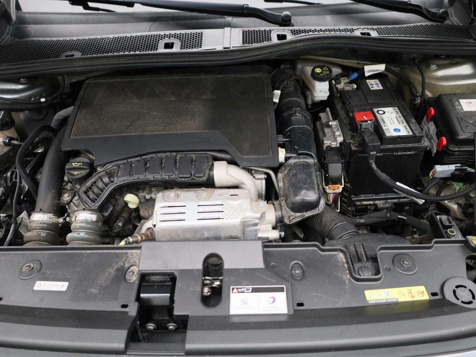 Peugeot-208-image-37