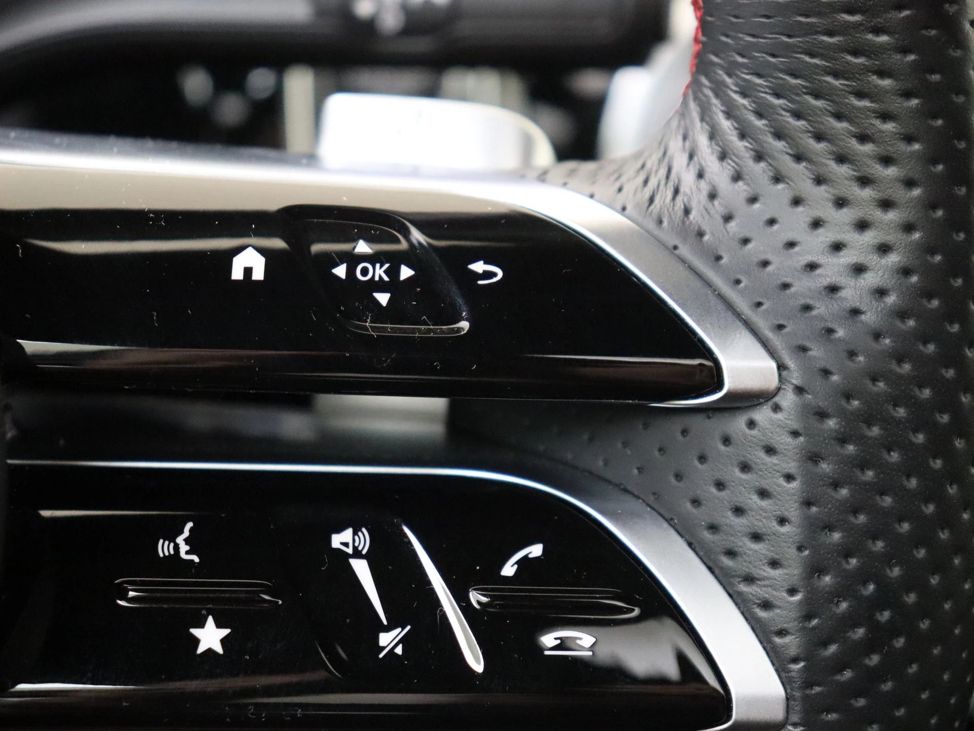 Mercedes-Benz-A-Klasse-image-17