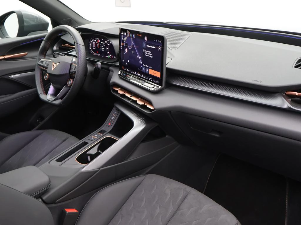 CUPRA Terramar e-Hybrid Terramar VZ PHEV 1.5e-HYBRID 272pk DSG *AUTOMAAT*PANO DAK*SPORTZETELS*ALCANTARA*NAVI*KEYLESS*CRUISE*