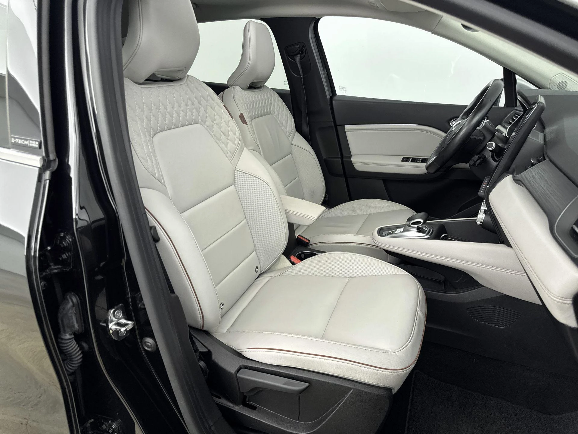Renault-Captur-image-30