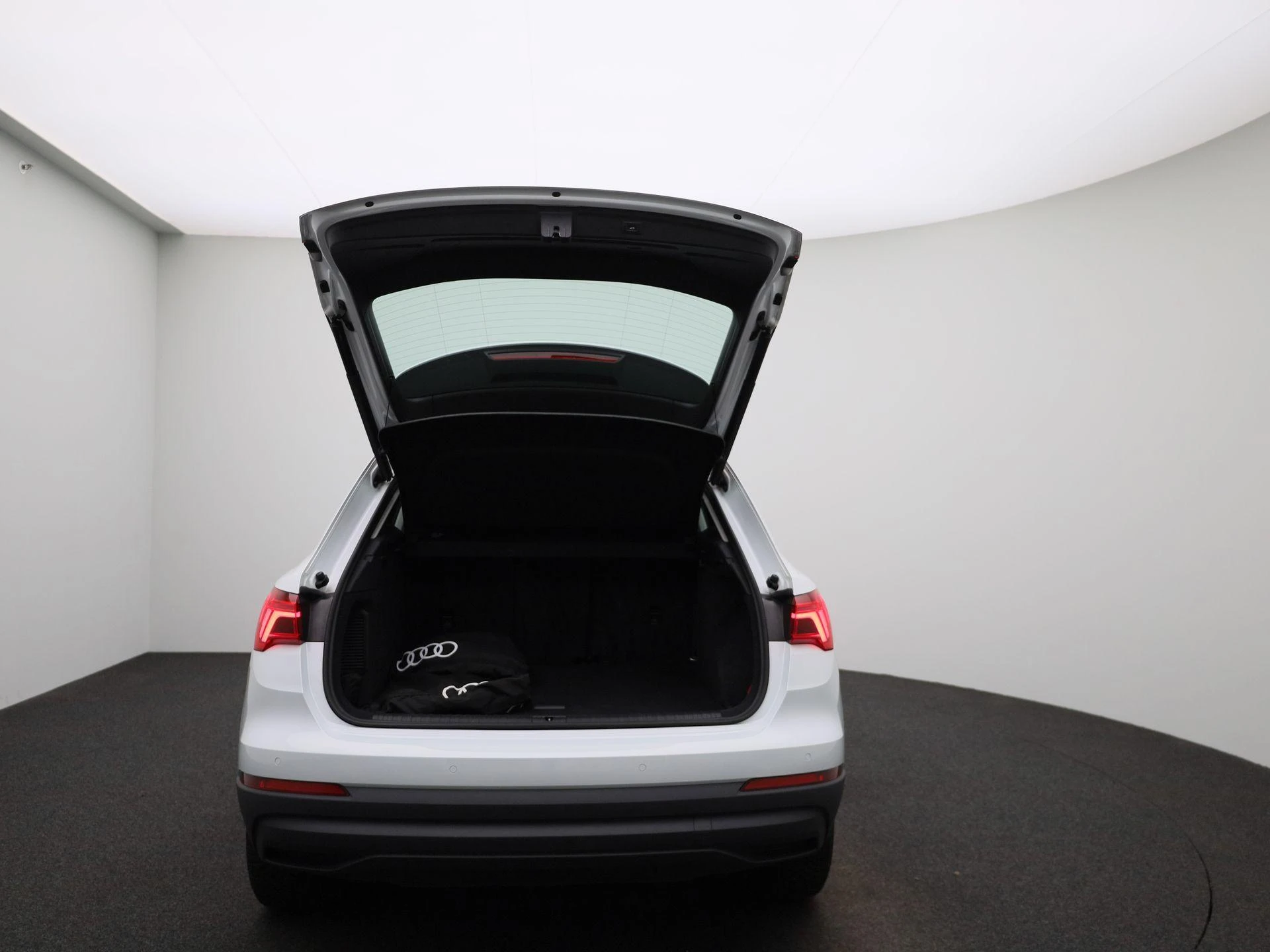 Audi-Q3-image-10