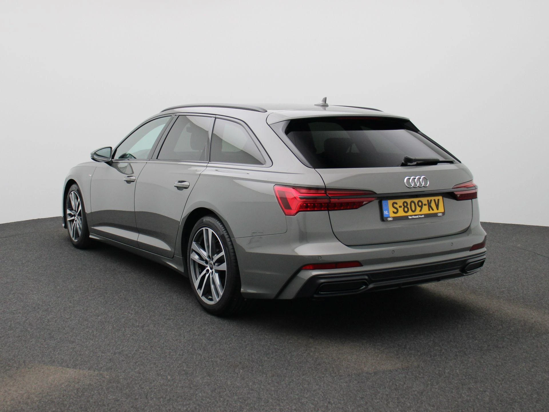 Audi-A6-image-1