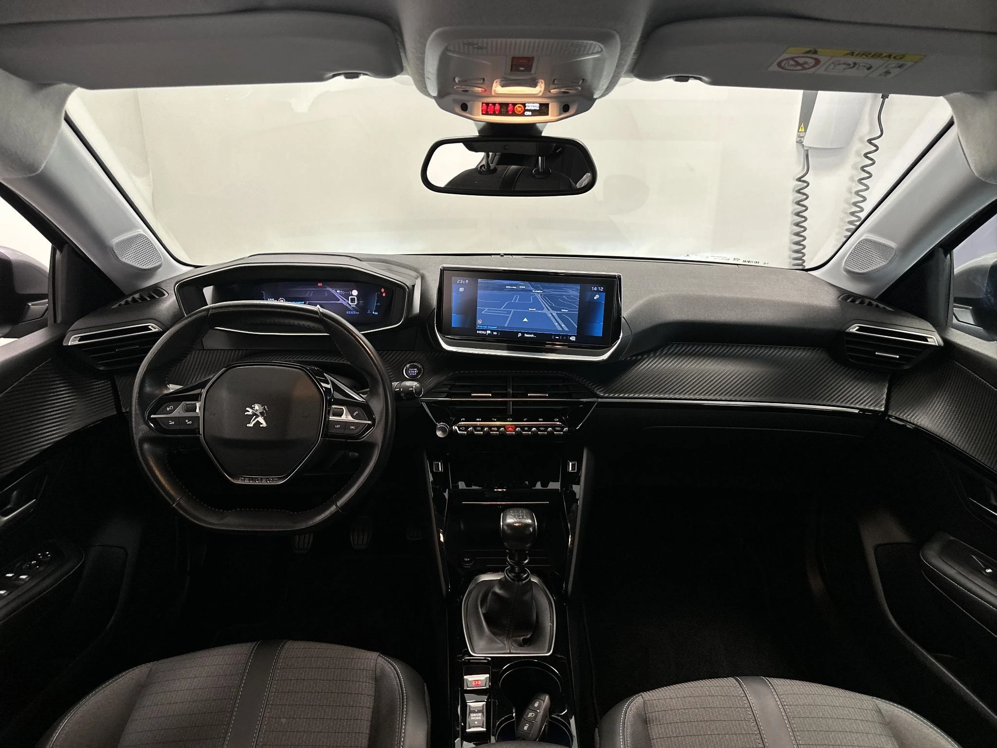 Peugeot-208-image-8